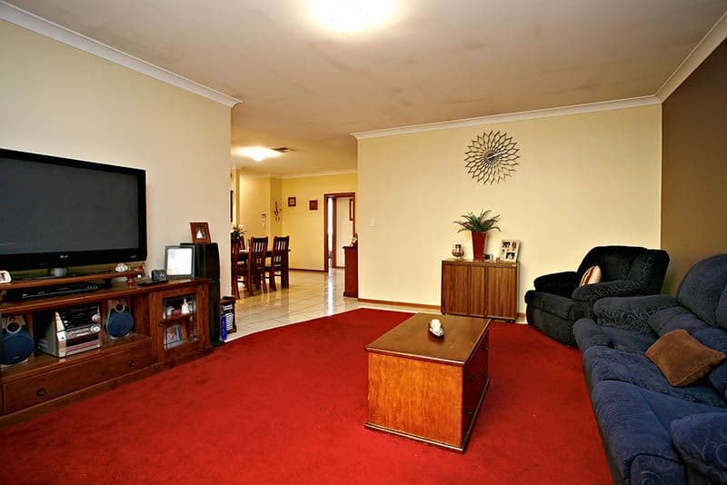11 Beverley Court, CRAIGMORE SA 5114, Craigmore - Thumbnail 6
