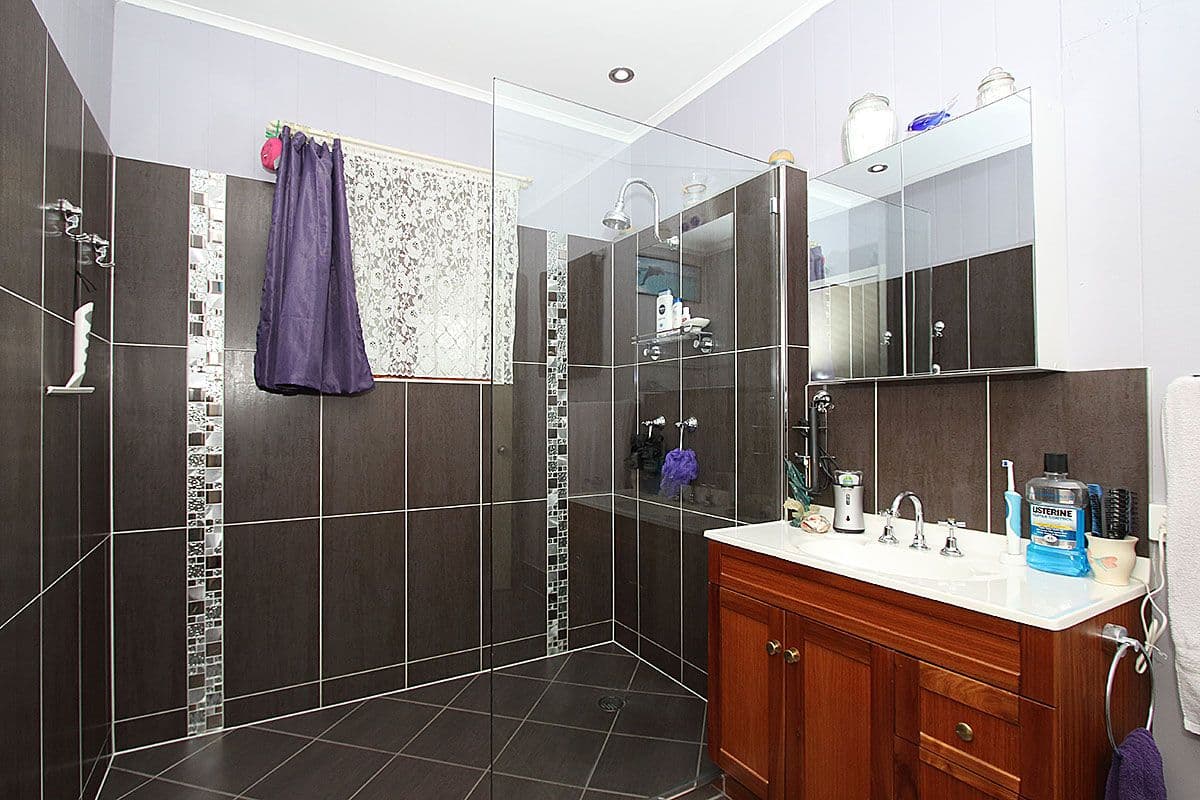 8 Smart Avenue, Eastern Heights QLD 4305, Eastern Heights - Thumbnail 8