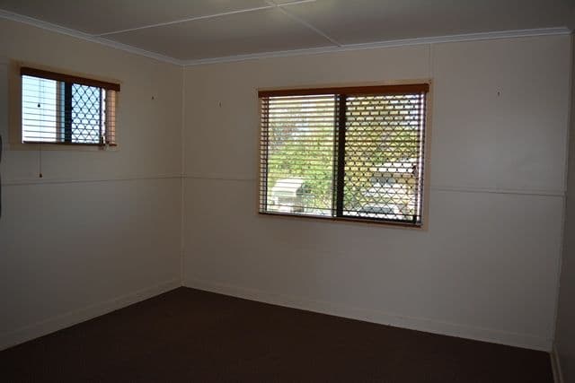 3 Carnation Street, Blackall QLD 4472, Blackall - Thumbnail 7