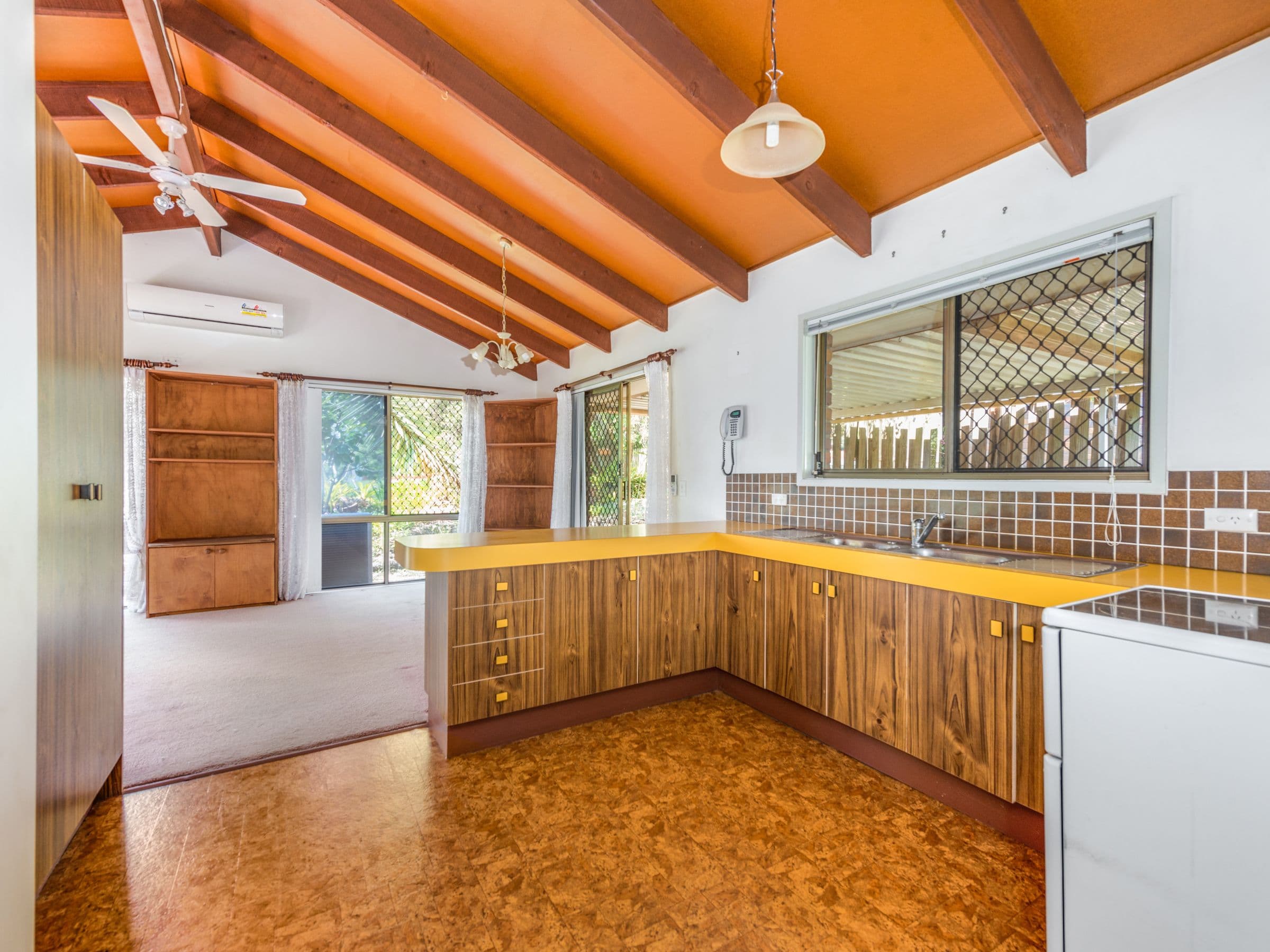 44 Harburg Drive, Beenleigh QLD 4207, Beenleigh - Thumbnail 8