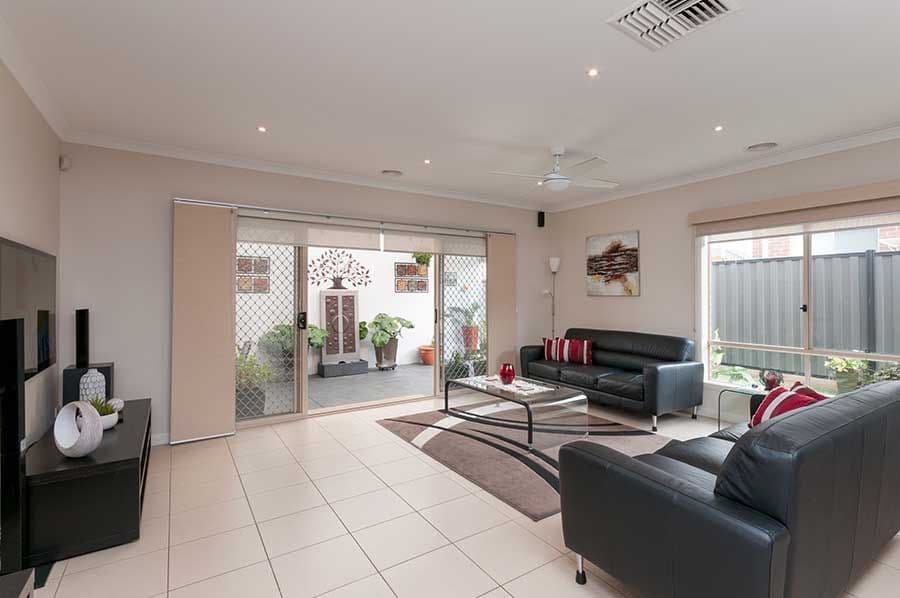 24 Powell Street, Craigieburn VIC 3064, Craigieburn - Thumbnail 4