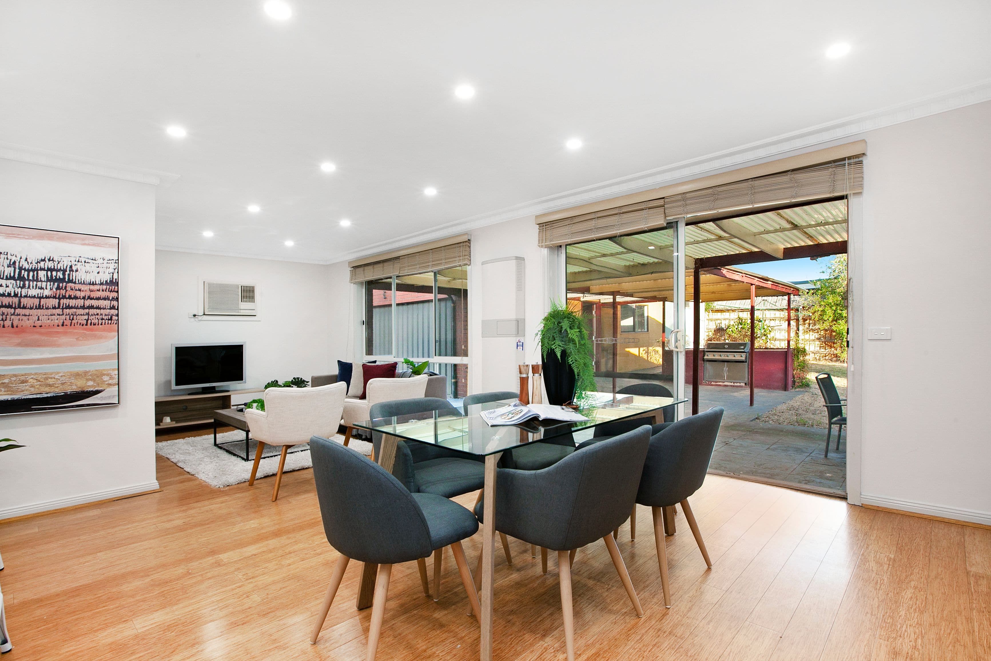 74 Botha Avenue, Reservoir VIC 3073, Reservoir - Thumbnail 5