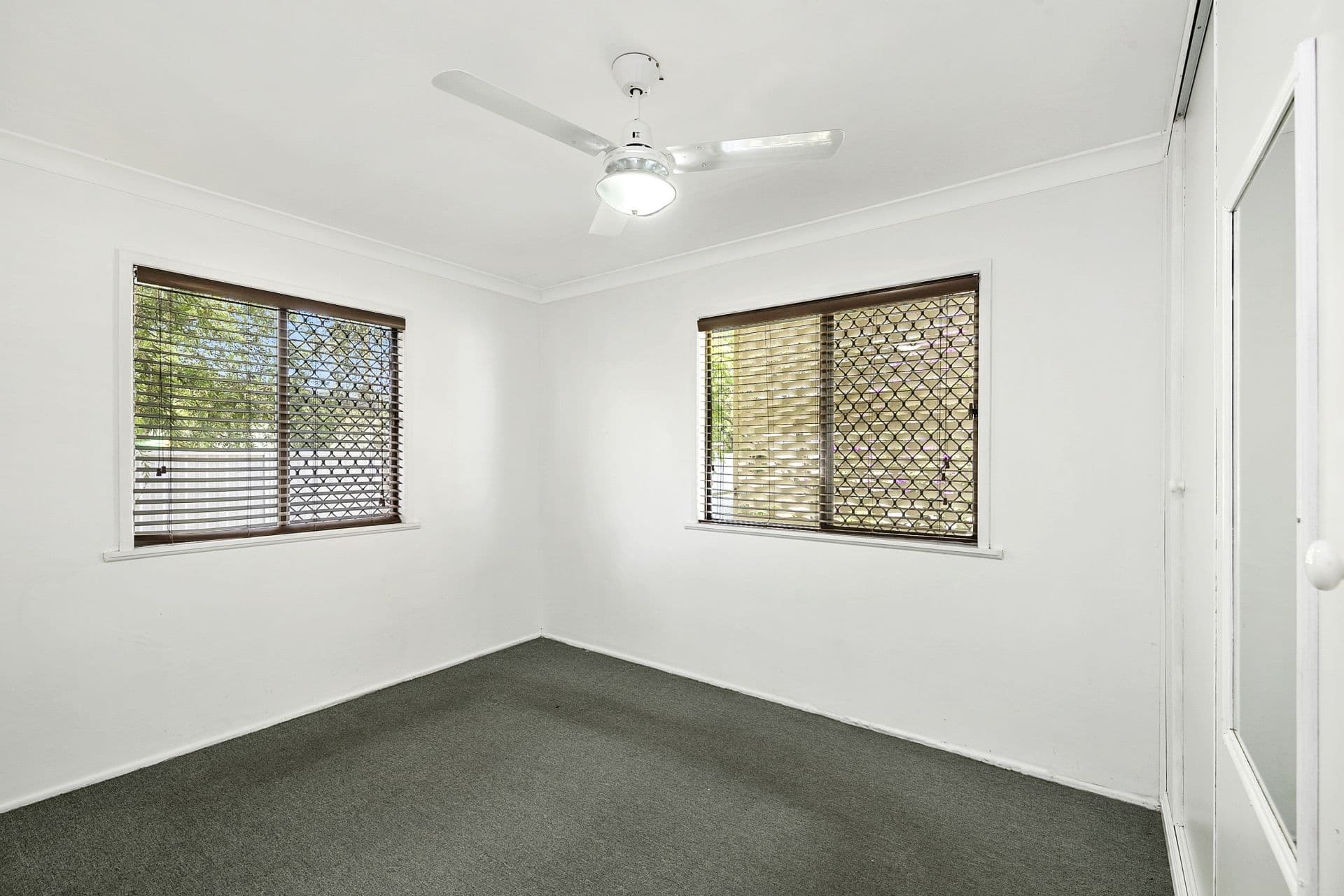 37 Summer Street, Deception Bay QLD 4508, Deception Bay - Thumbnail 4