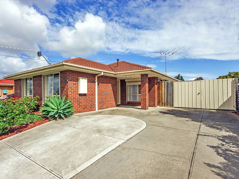 36 Silvereye Crescent, WERRIBEE VIC 3030, Werribee - Thumbnail 2