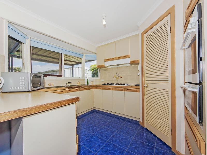 36 Silvereye Crescent, WERRIBEE VIC 3030, Werribee - Thumbnail 5
