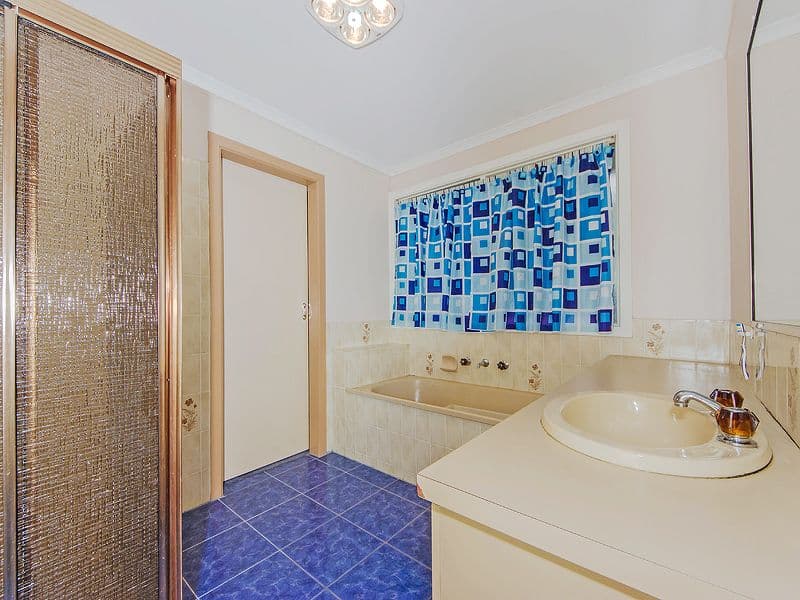 36 Silvereye Crescent, WERRIBEE VIC 3030, Werribee - Thumbnail 8