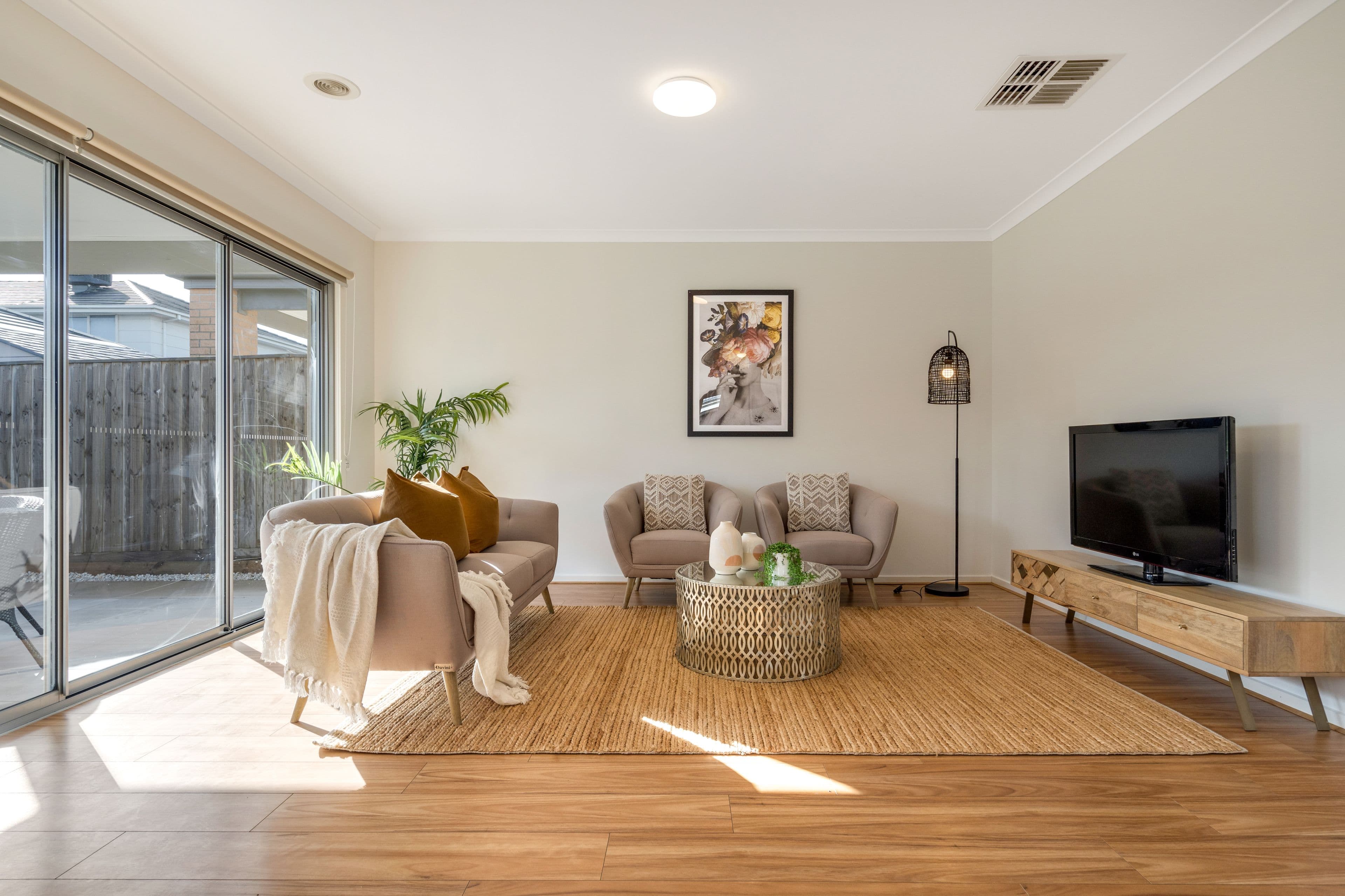 9 Werribee Crescent, Wollert VIC 3750, Wollert - Thumbnail 3