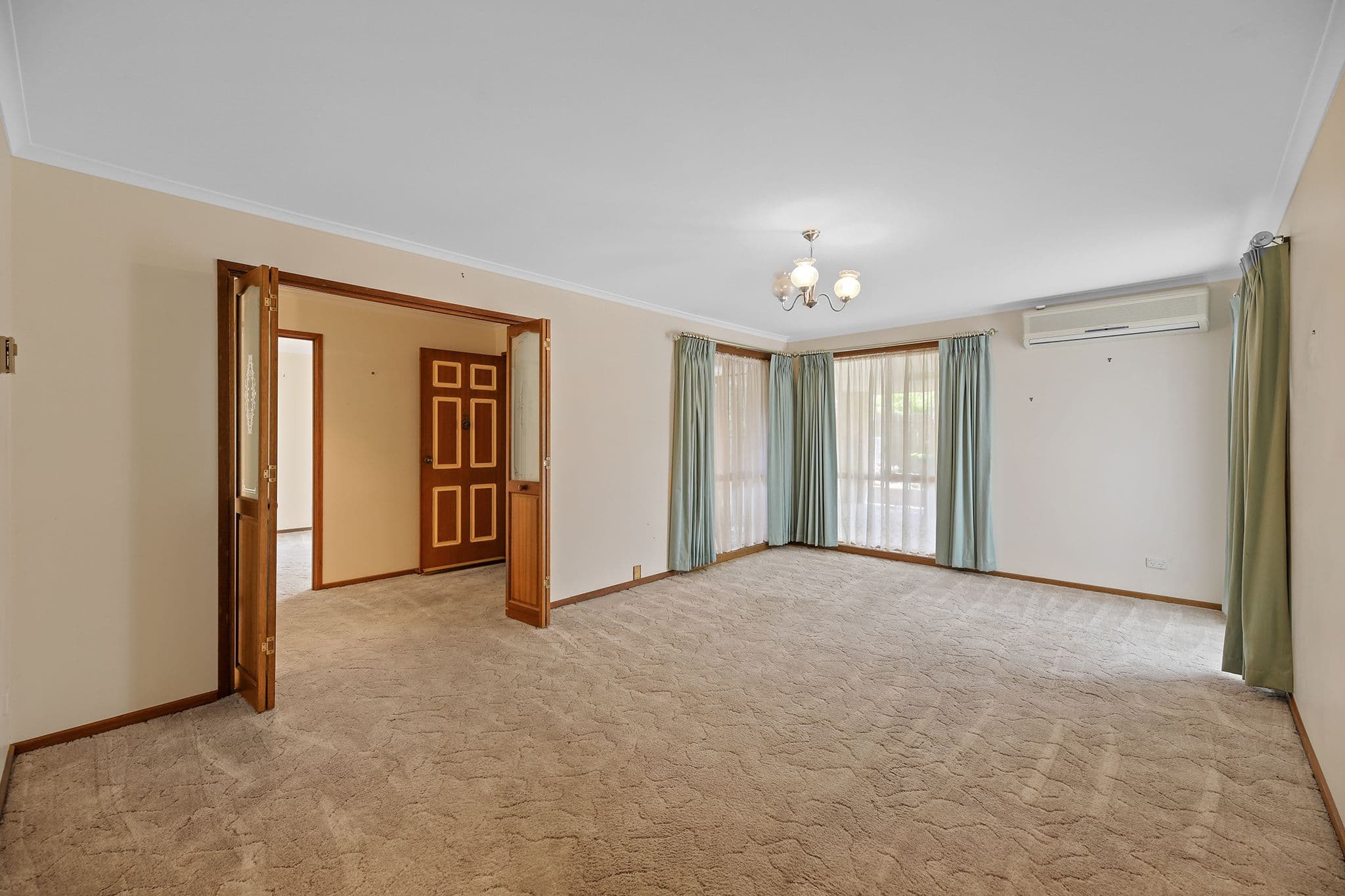 18 Mclean Street, Drouin VIC 3818, Drouin - Thumbnail 2