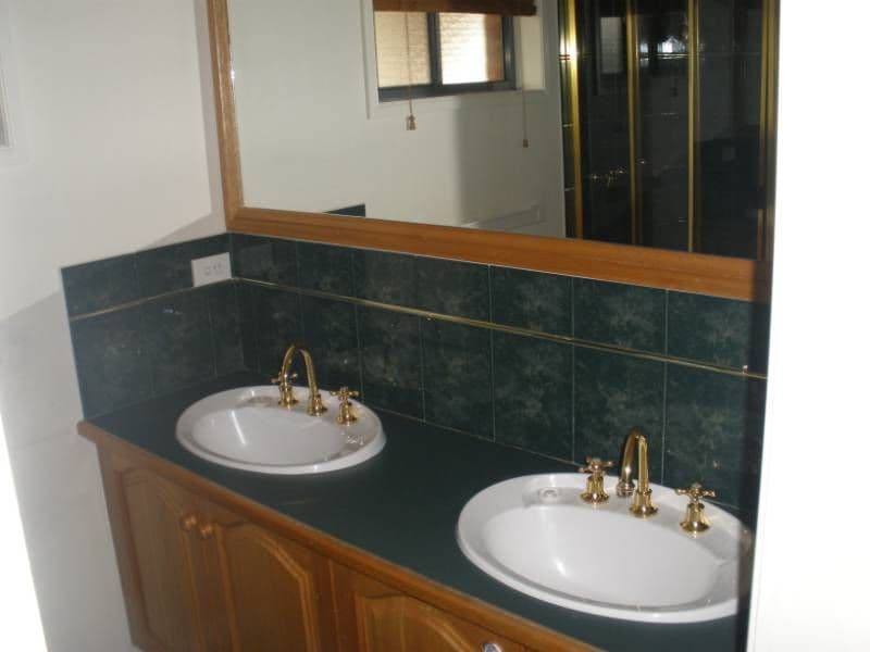 51 Northcote Street, ROCHESTER VIC 3561, Rochester - Thumbnail 6