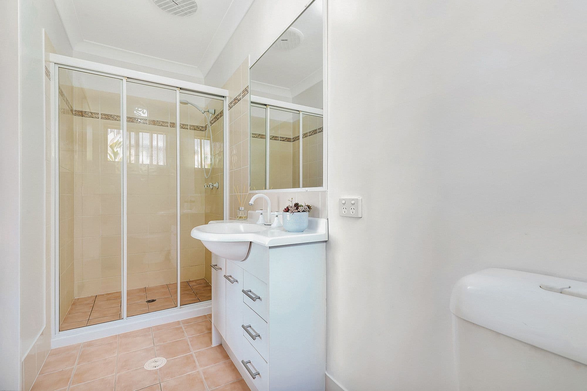 12 Sepia Street, Clyde North - Thumbnail 8