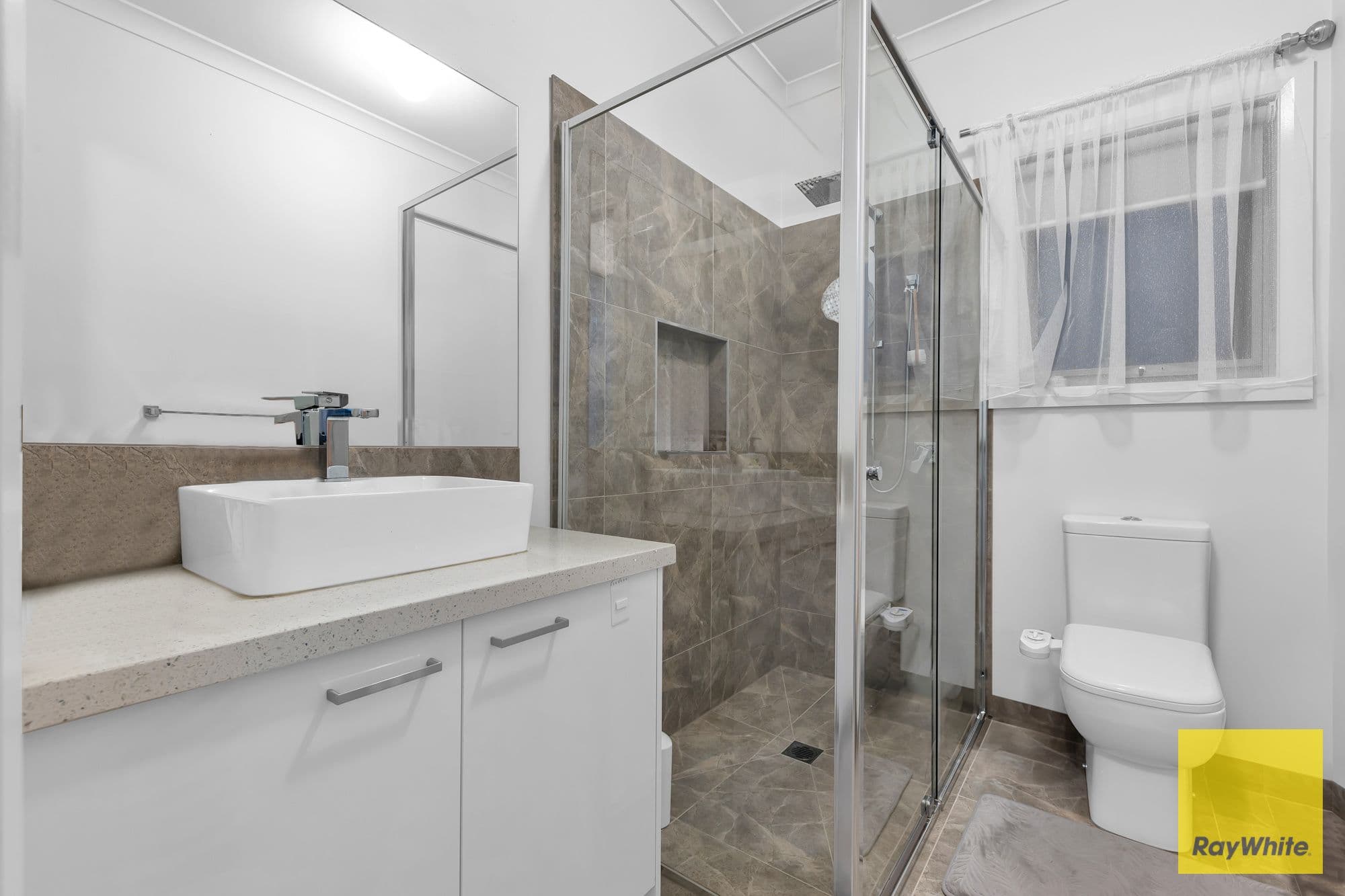 5 Rapa Drive, Tarneit VIC 3029, Tarneit - Thumbnail 3