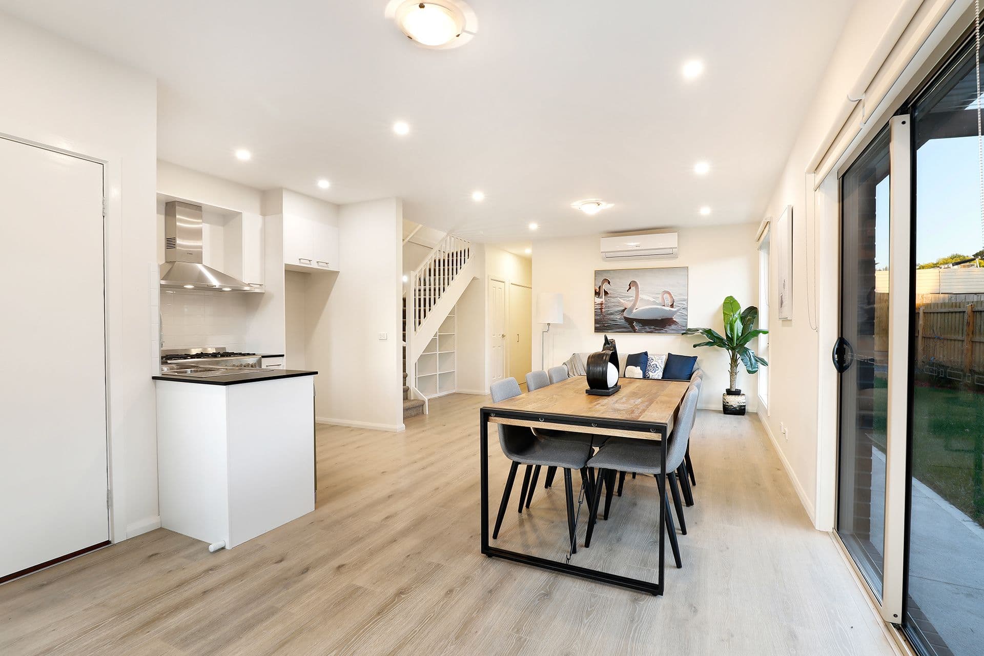24 Elmhurst Road, Bayswater North VIC 3153, Bayswater North - Thumbnail 4
