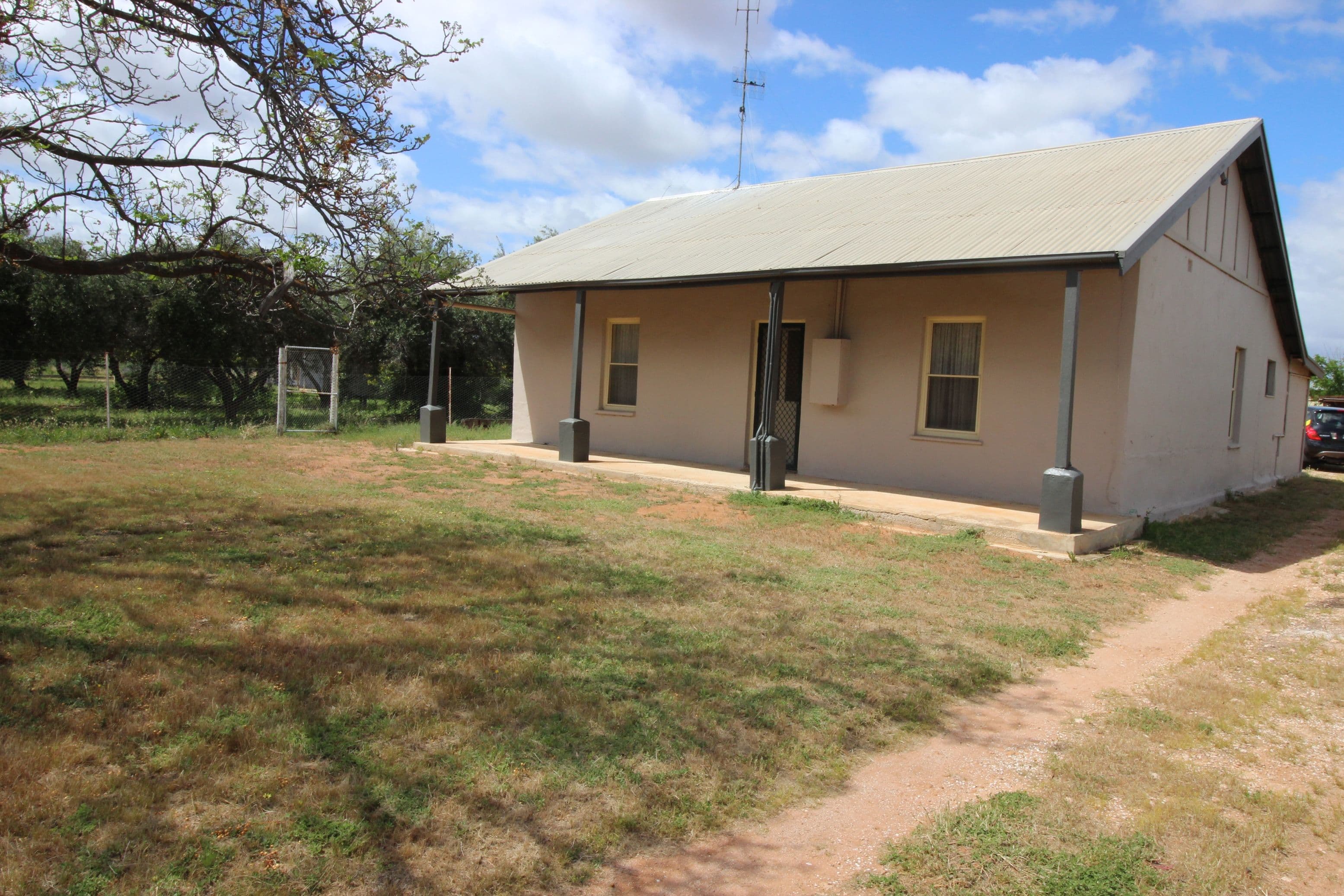 124 Vasey Road, Waikerie SA 5330, Waikerie - Image 1