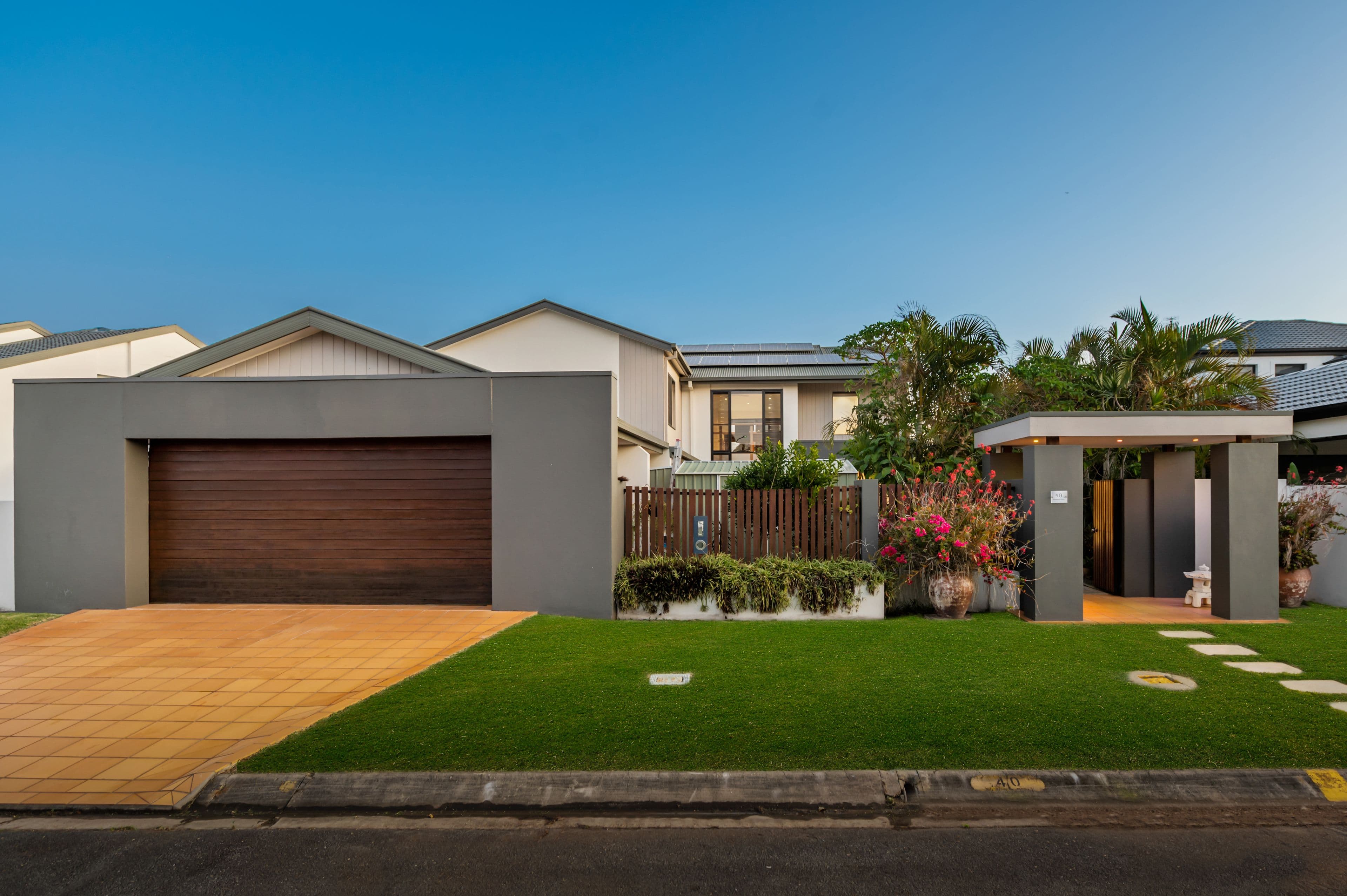 40 Seaspray Street, Paradise Point QLD 4216, Paradise Point - Thumbnail 6