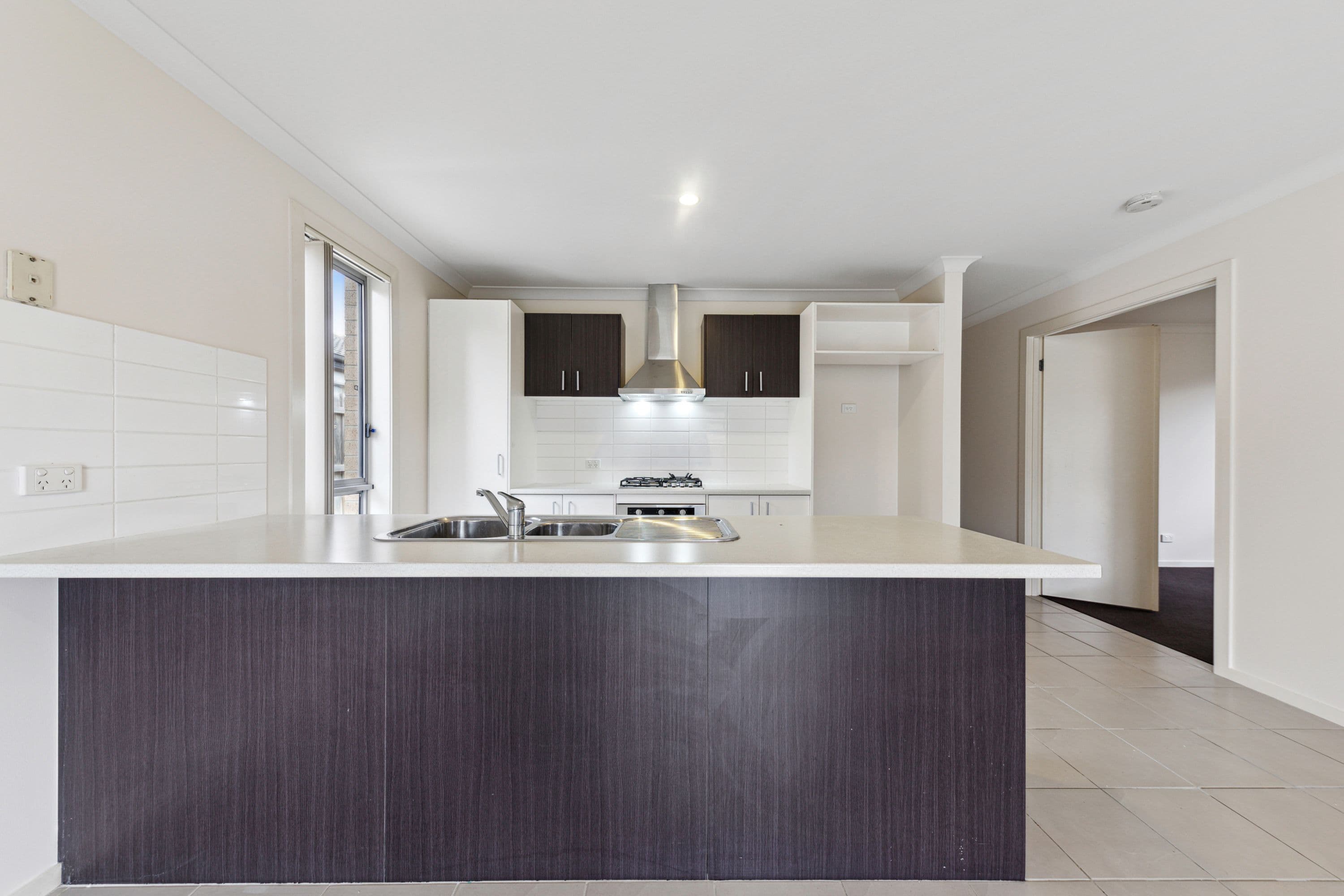 46 Melissa Way, Pakenham VIC 3810, Pakenham - Thumbnail 3