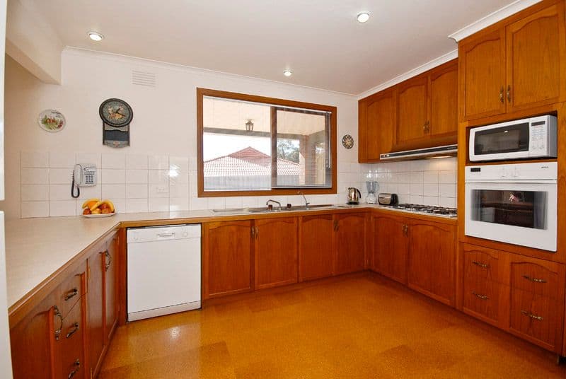 17 Vivaldi Court, TEMPLESTOWE VIC 3106, Templestowe - Thumbnail 4