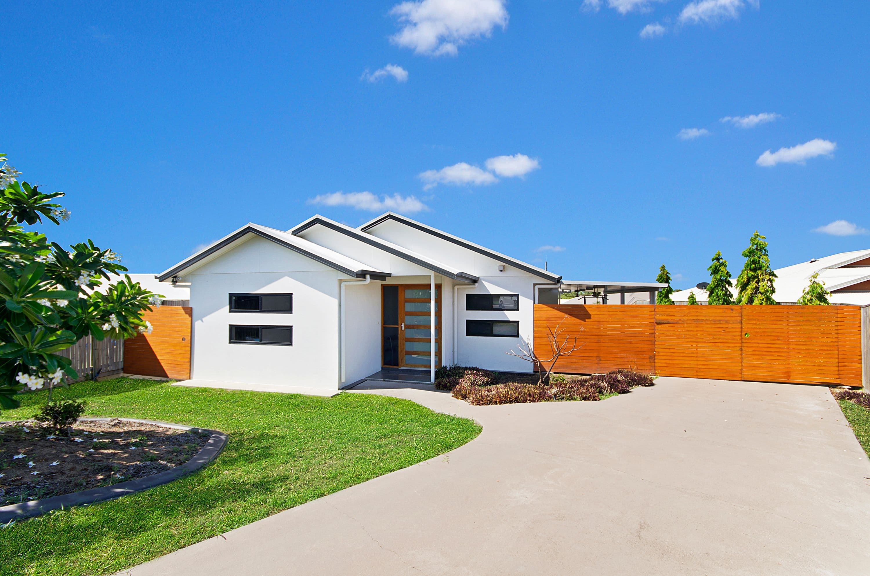 2 Narwee Place, Douglas QLD 4814, Douglas - Image 1