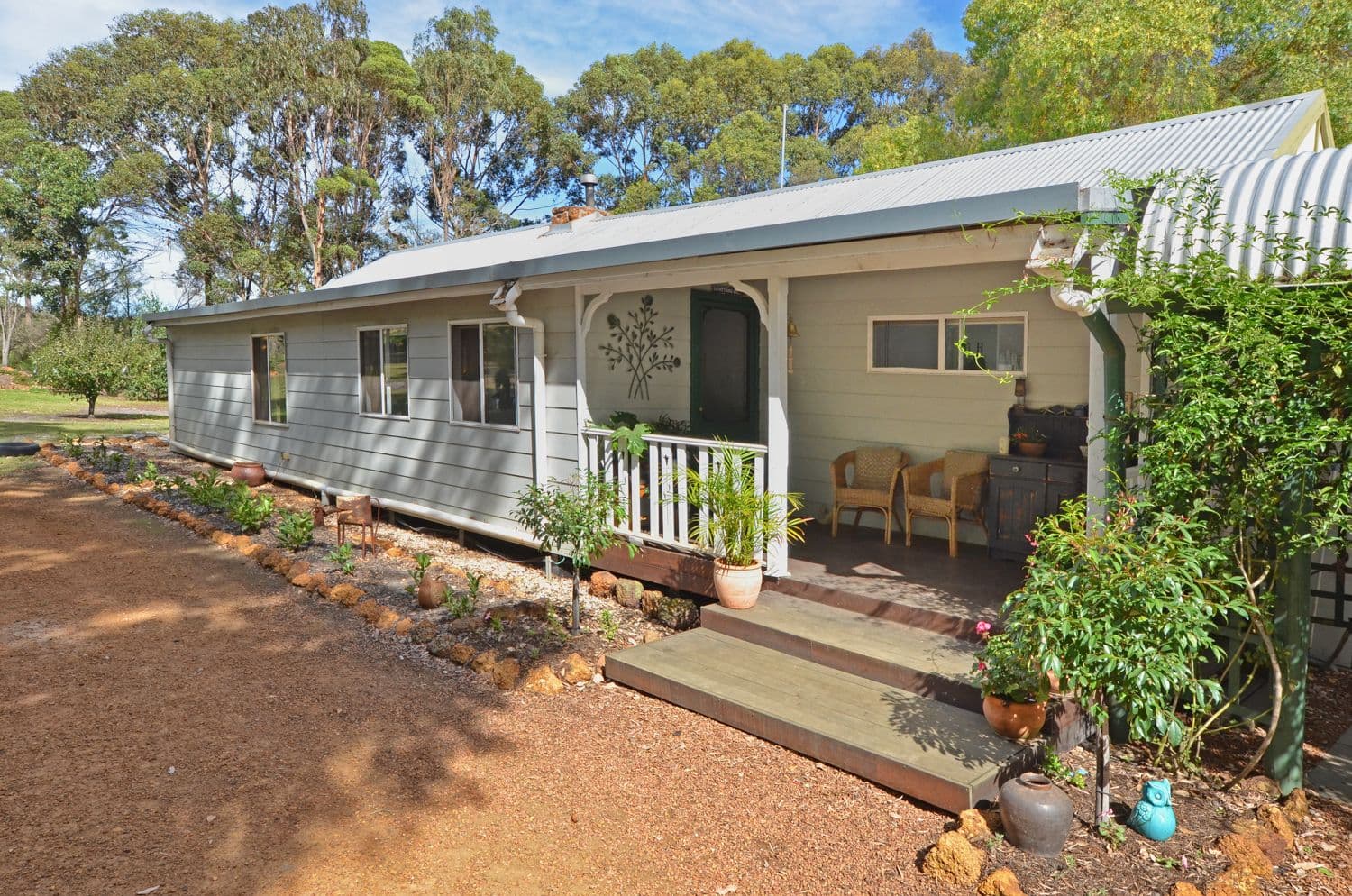 143 EASTFIELD Road, Croydon, Croydon - Thumbnail 3