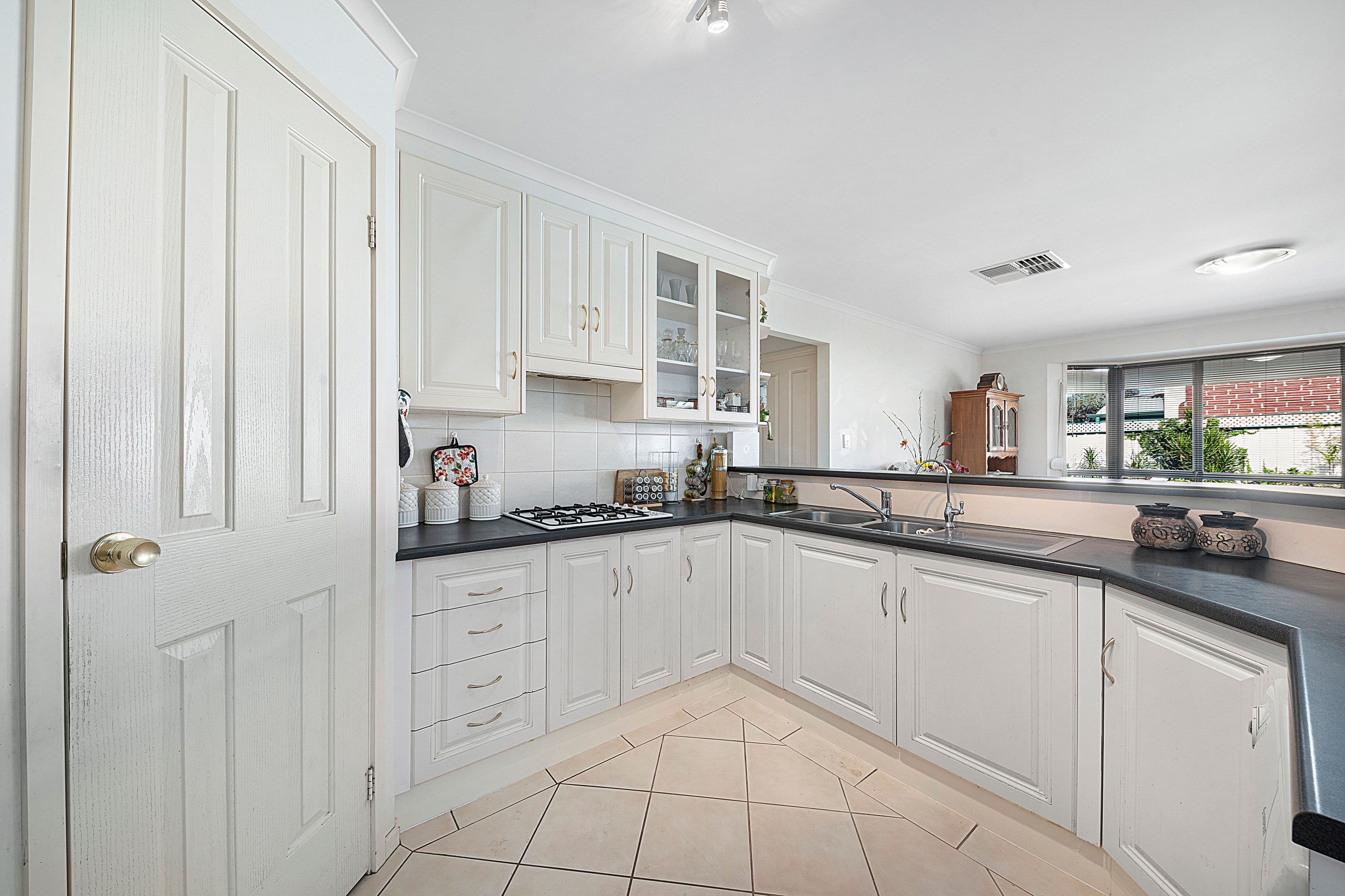 30 Seabright Avenue, Parafield Gardens SA 5107, Parafield Gardens - Thumbnail 3