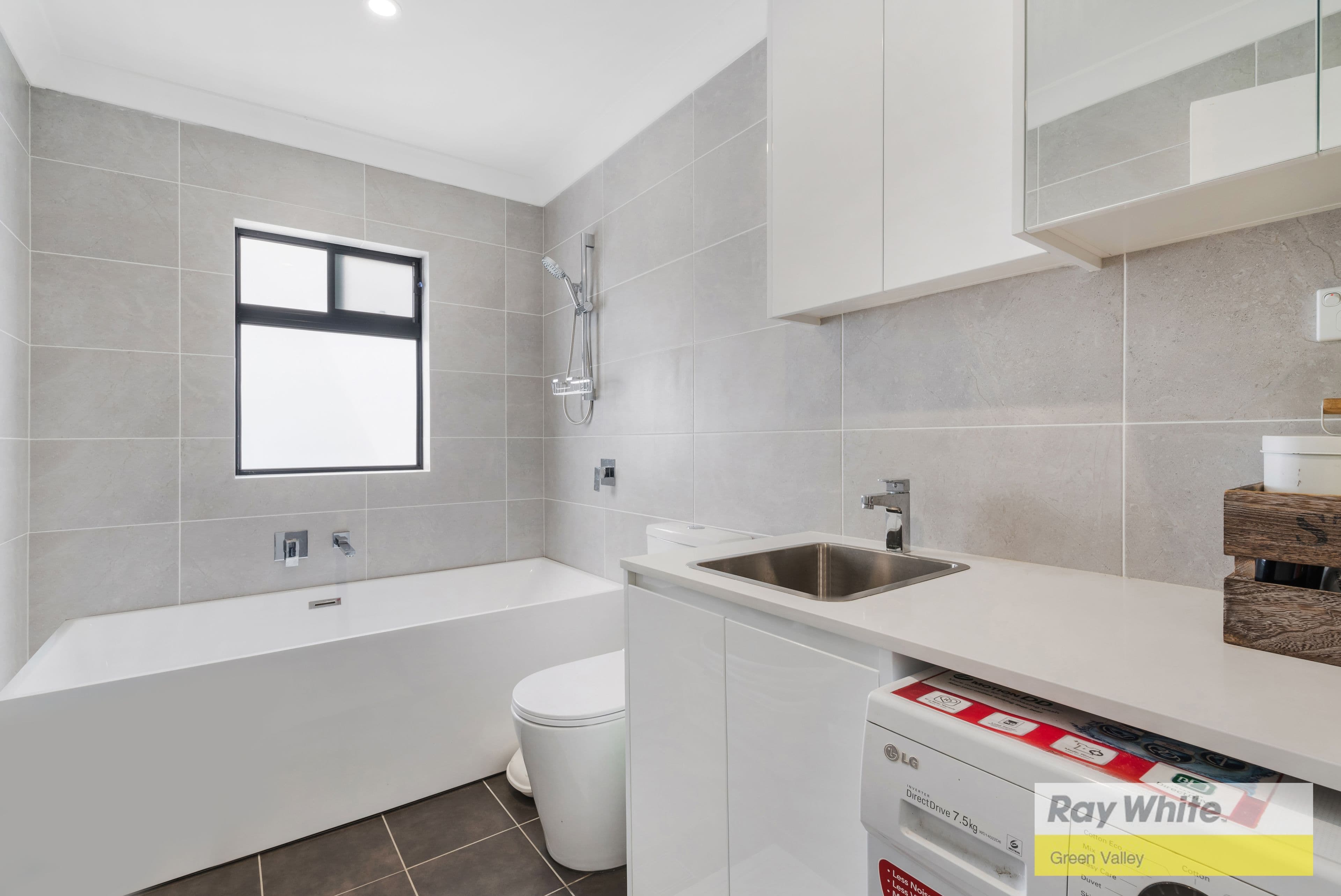 48 Murphy Avenue, Liverpool NSW 2170, Liverpool - Thumbnail 6