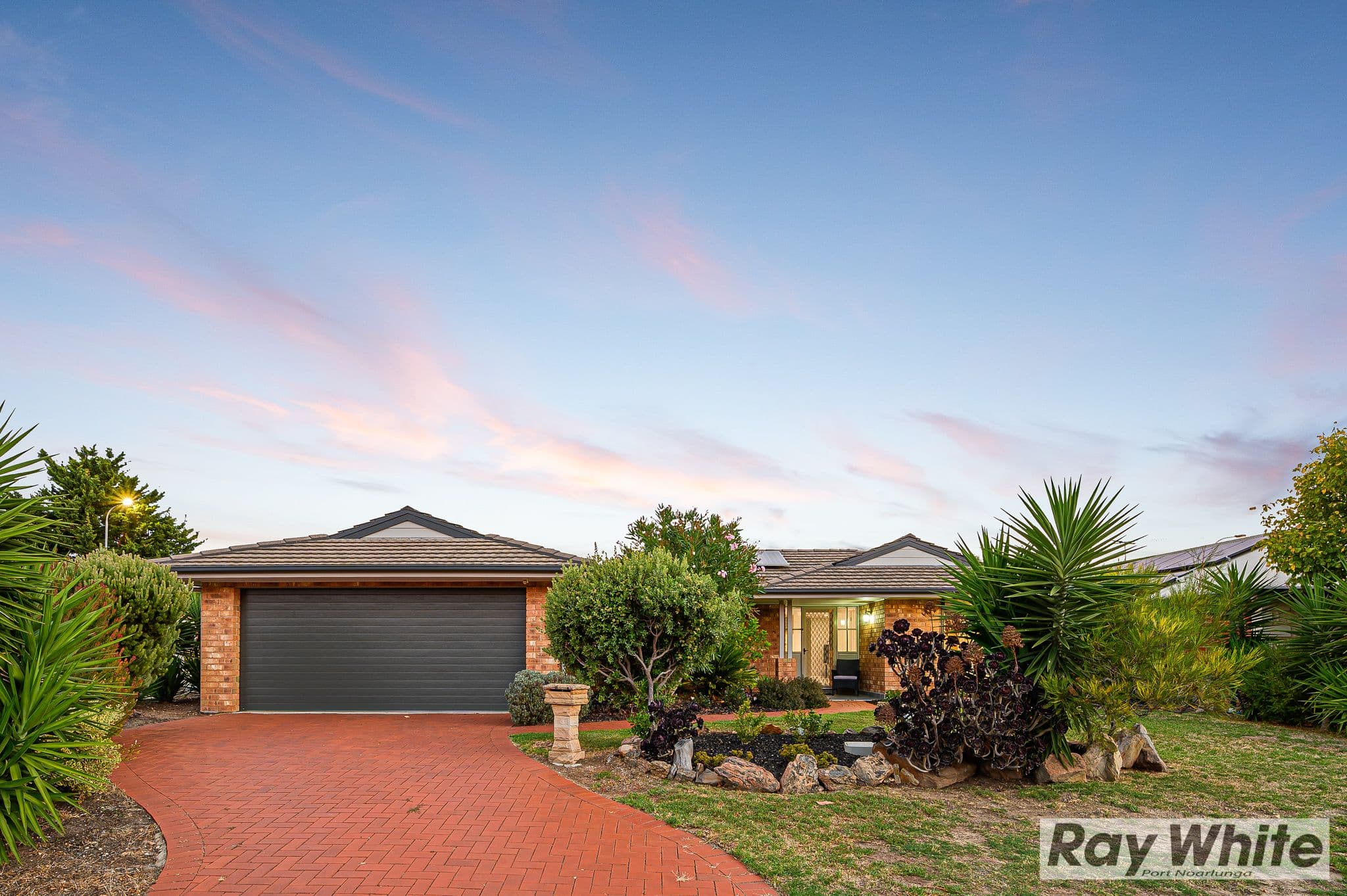 4 Chiton Avenue, Seaford Rise SA 5169, Seaford Rise - Image 1