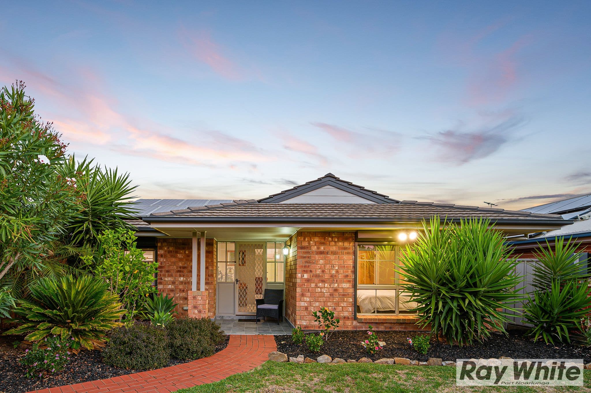 4 Chiton Avenue, Seaford Rise SA 5169, Seaford Rise - Thumbnail 2