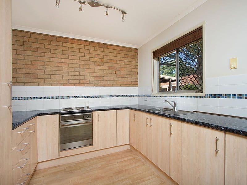 15 Martens Street, Mount Warren Park QLD 4207, Mount Warren Park - Thumbnail 3