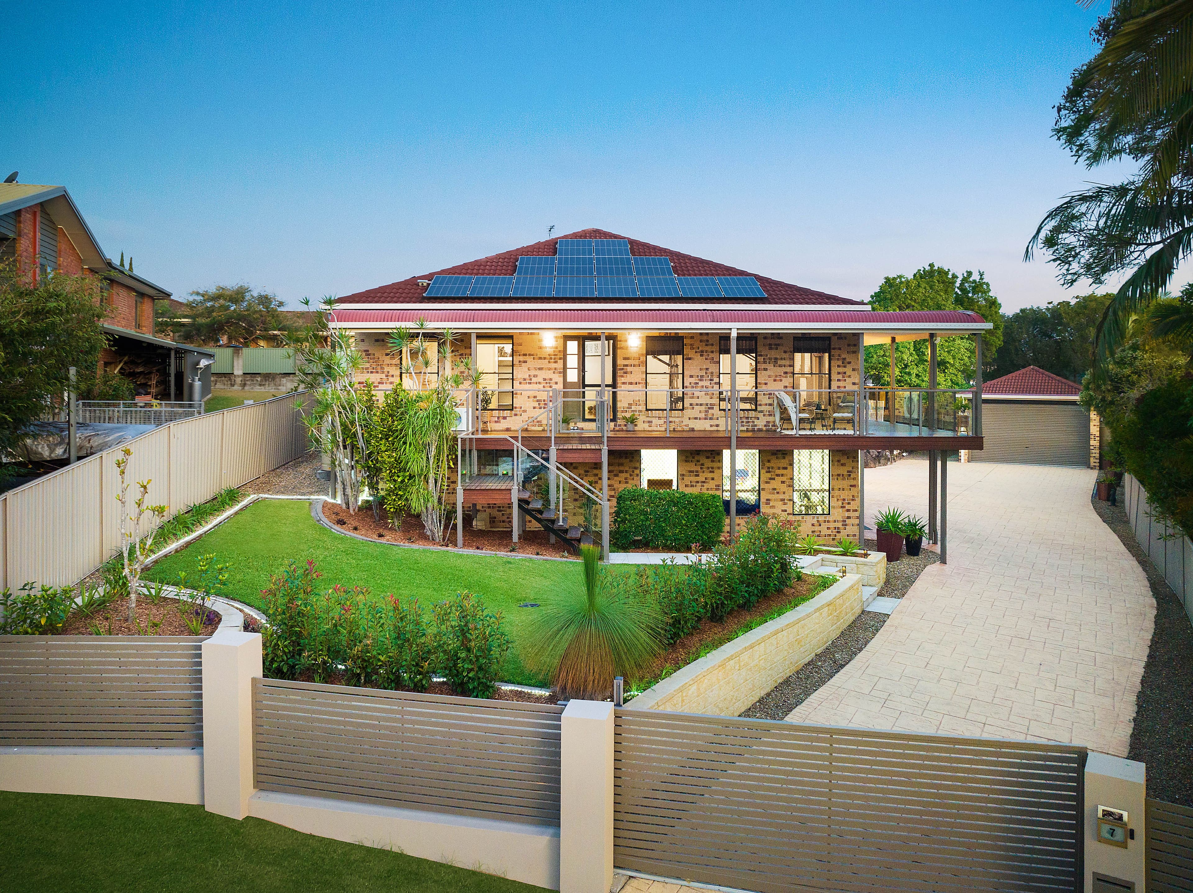 7 Luisa Court, Benowa QLD 4217, Benowa - Thumbnail 3