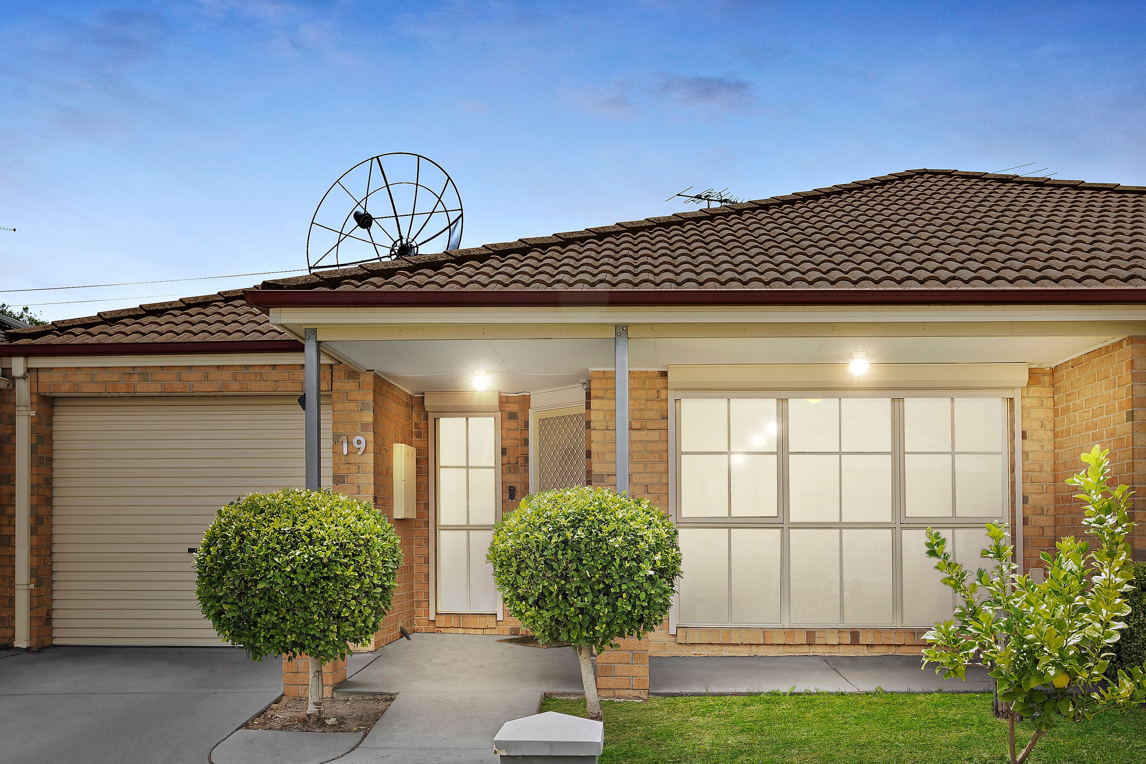 19 Elmtree Terrace, Chadstone VIC 3148, Chadstone - Image 1