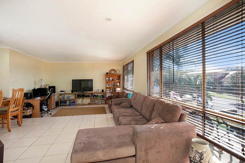 1 Merimbula Close, Flinders - Thumbnail 4