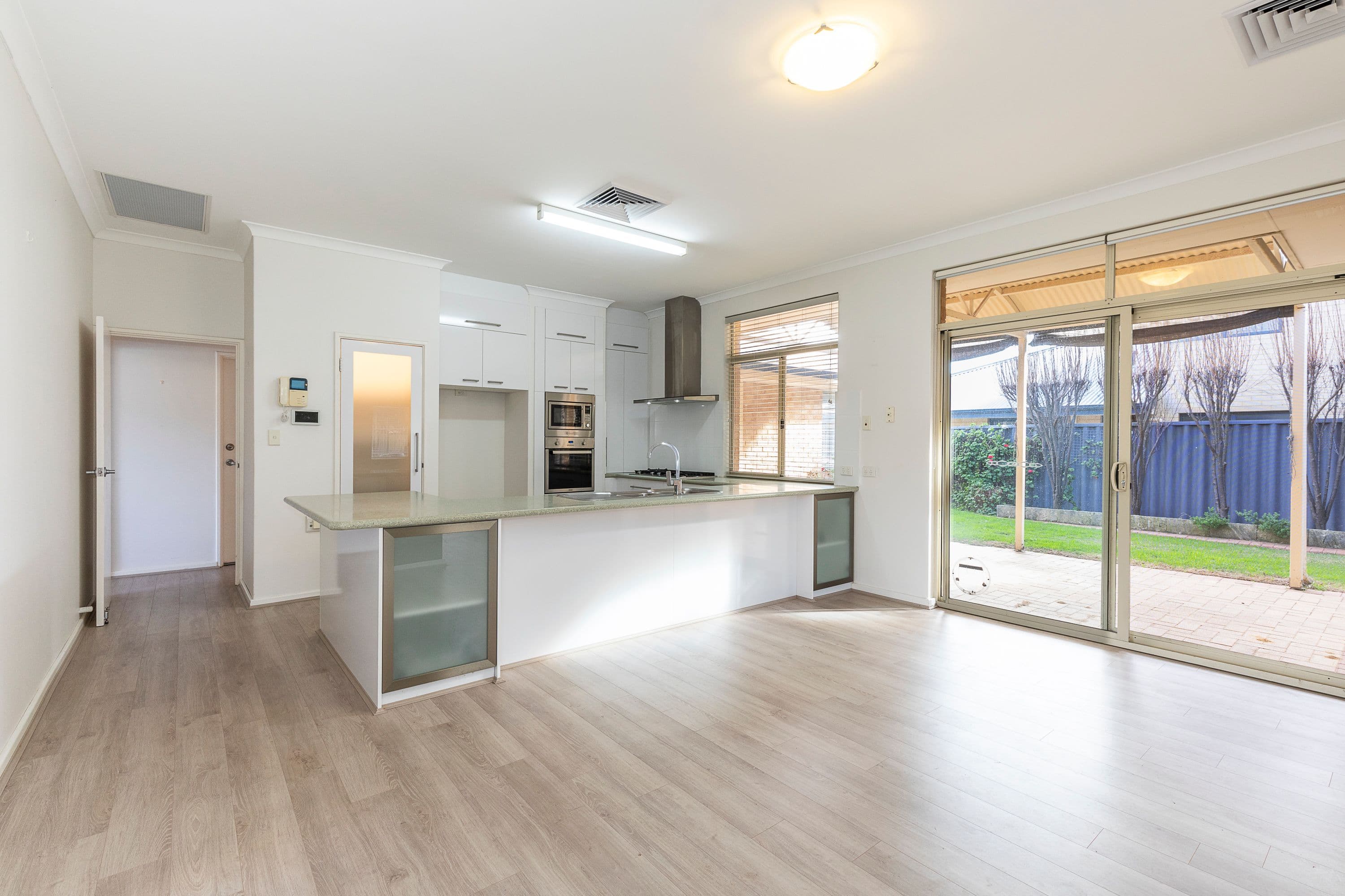 35 Cedarwood Circle, Greenwood WA 6024, Greenwood - Thumbnail 4