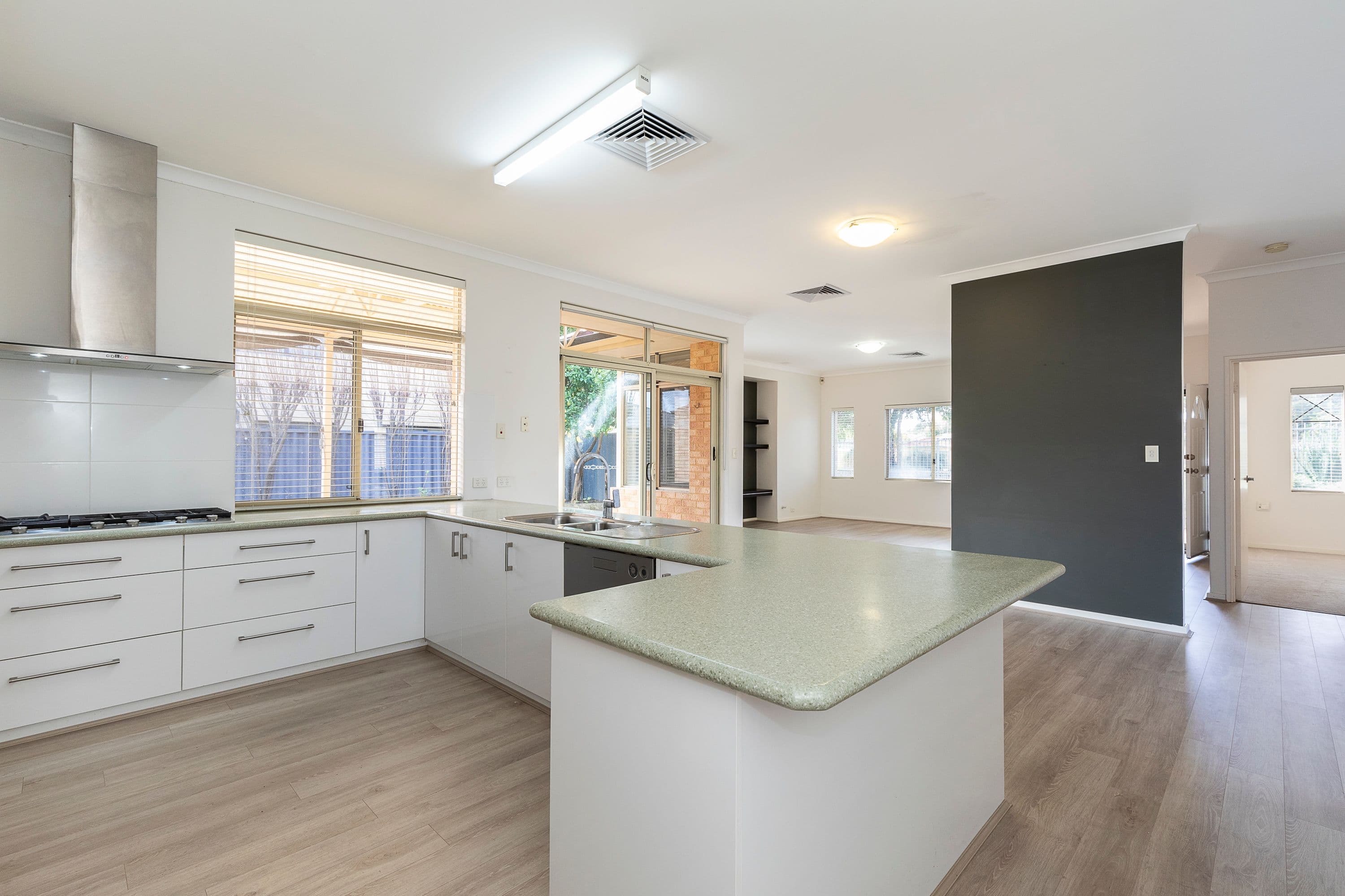 35 Cedarwood Circle, Greenwood WA 6024, Greenwood - Thumbnail 6