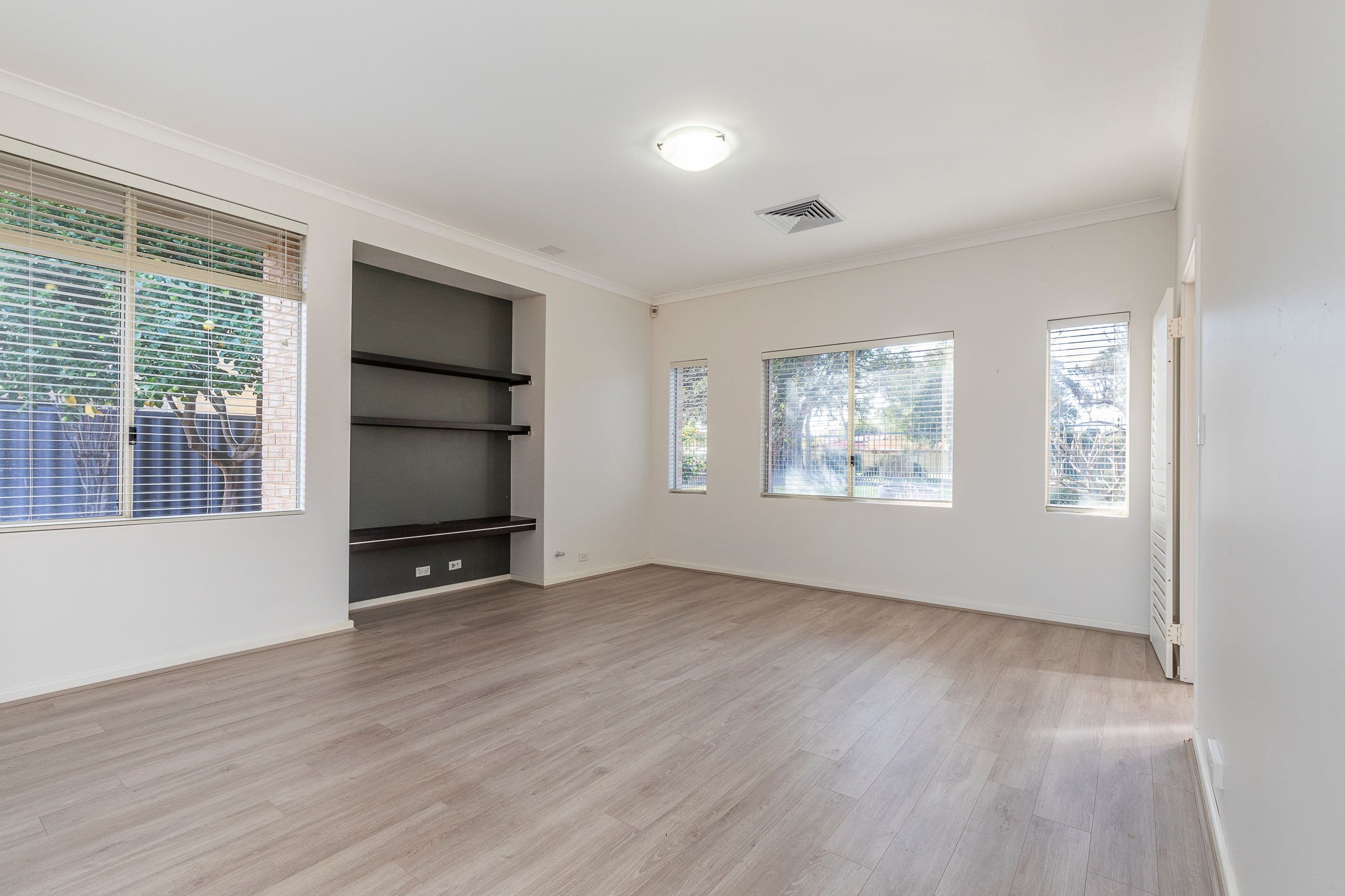 35 Cedarwood Circle, Greenwood WA 6024, Greenwood - Thumbnail 8