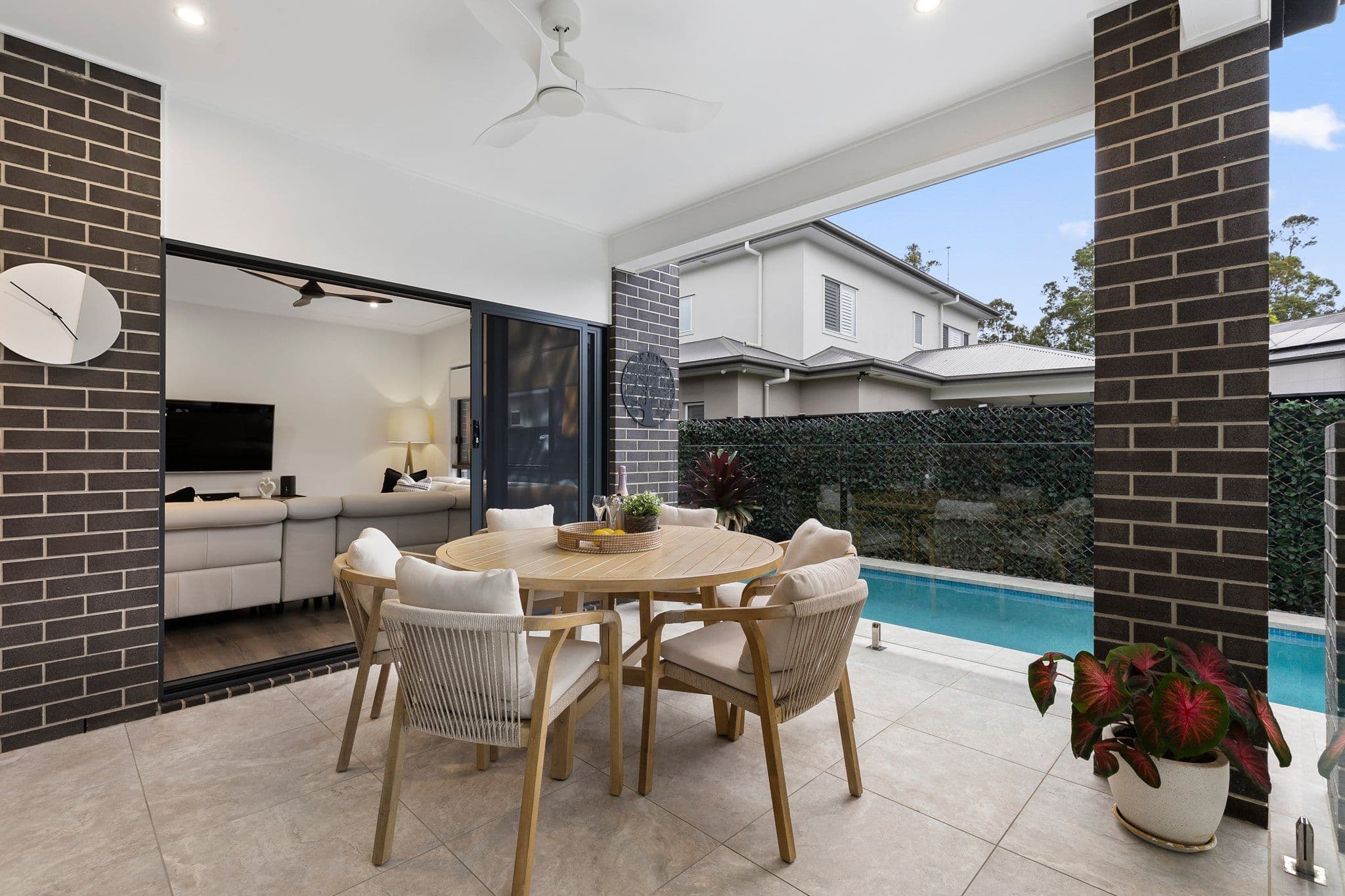 18 Forbes Crescent, Upper Kedron QLD 4055, Upper Kedron - Thumbnail 4