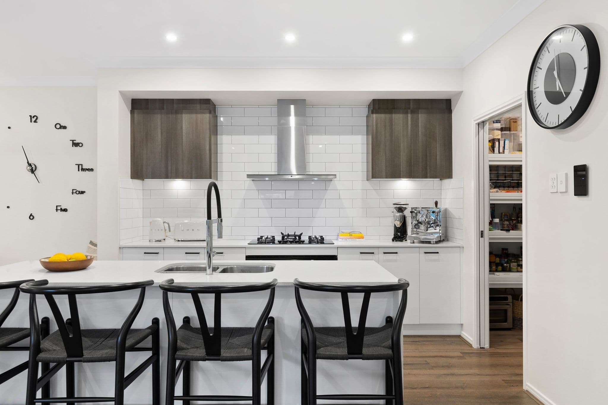 18 Forbes Crescent, Upper Kedron QLD 4055, Upper Kedron - Thumbnail 8
