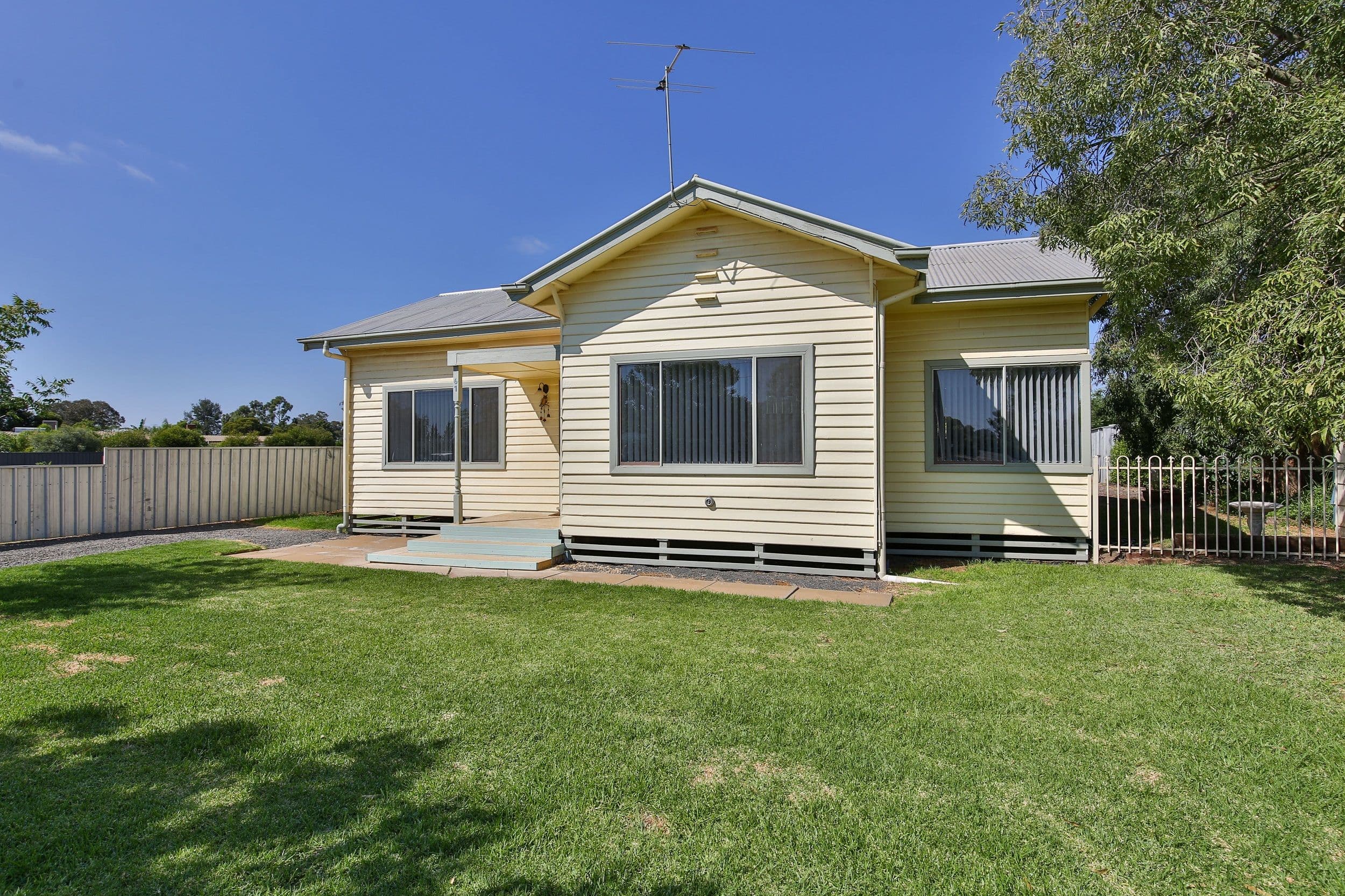 61 Seventeenth Street, Cabarita VIC 3505, Cabarita - Thumbnail 3