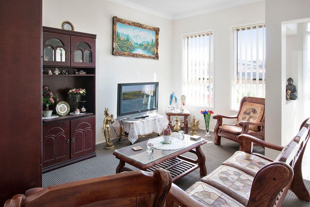 24 Affleck Gardens, Middleton Grange NSW 2171, Middleton Grange - Thumbnail 2