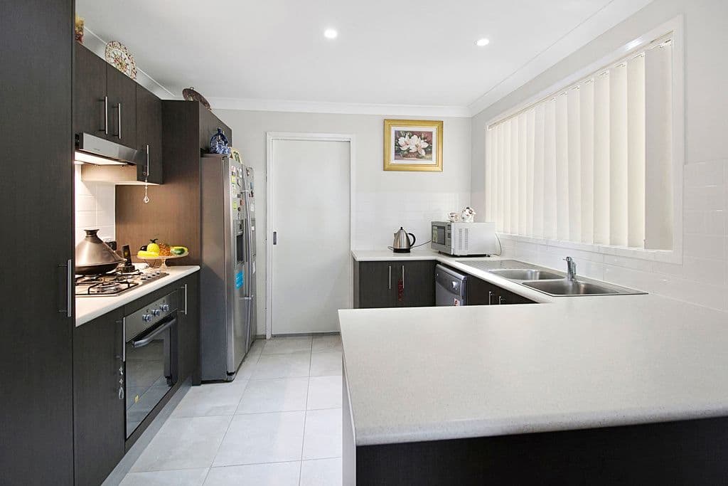 24 Affleck Gardens, Middleton Grange NSW 2171, Middleton Grange - Thumbnail 5