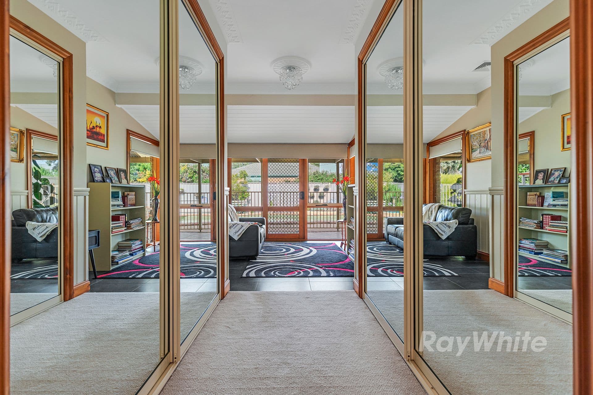 113 Campaspe Esplanade, Echuca VIC 3564, Echuca - Thumbnail 7