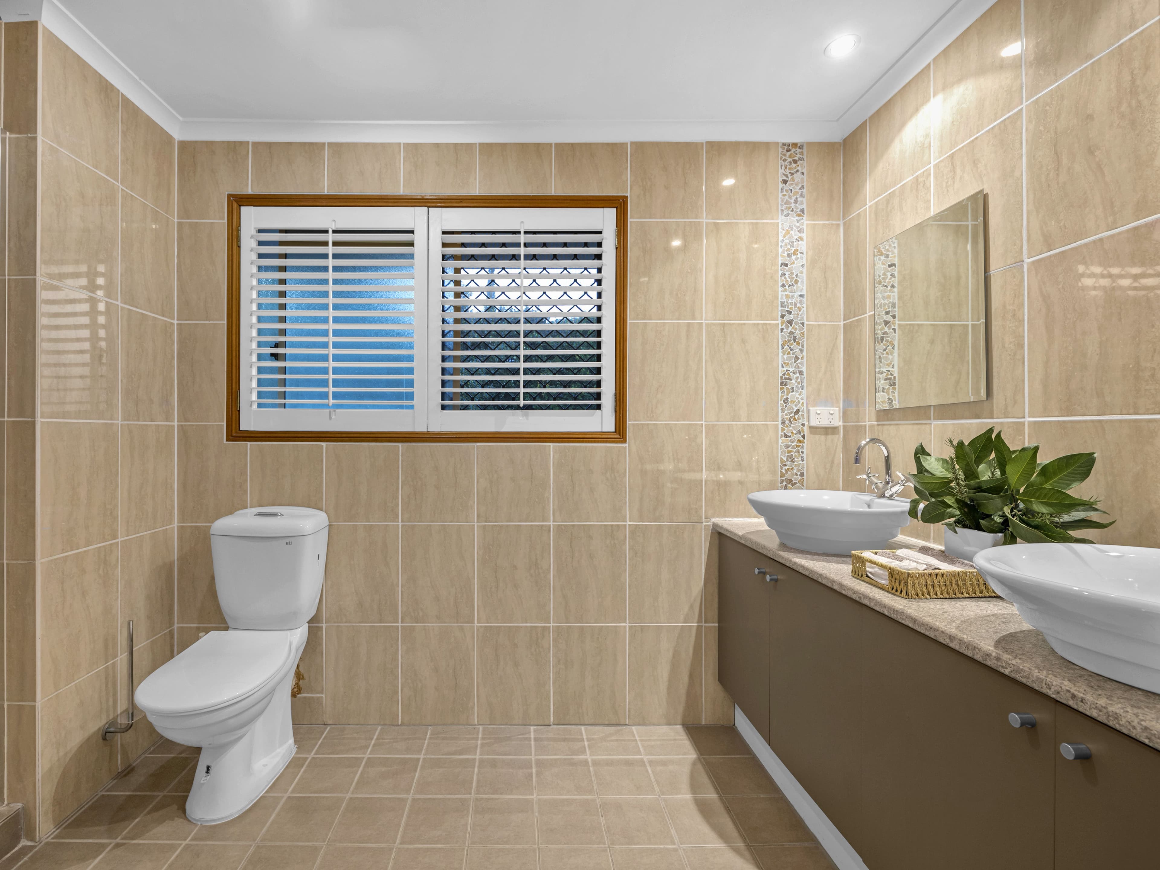 8 Peterson Place, Bridgeman Downs QLD 4035, Bridgeman Downs - Thumbnail 8