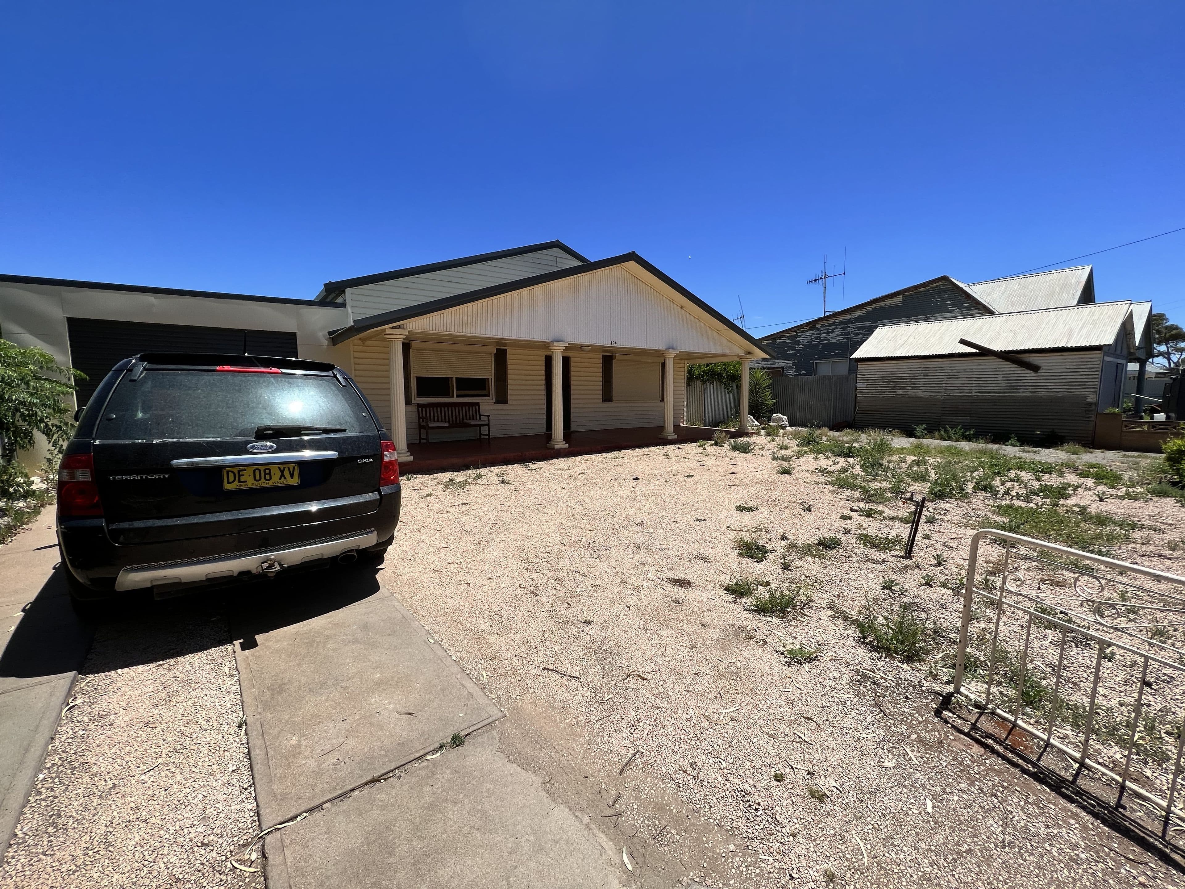104 Jamieson Street, Broken Hill NSW 2880, Broken Hill - Thumbnail 2