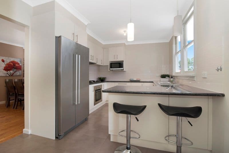 18 Moray Crescent, North Bendigo VIC 3550, North Bendigo - Thumbnail 3
