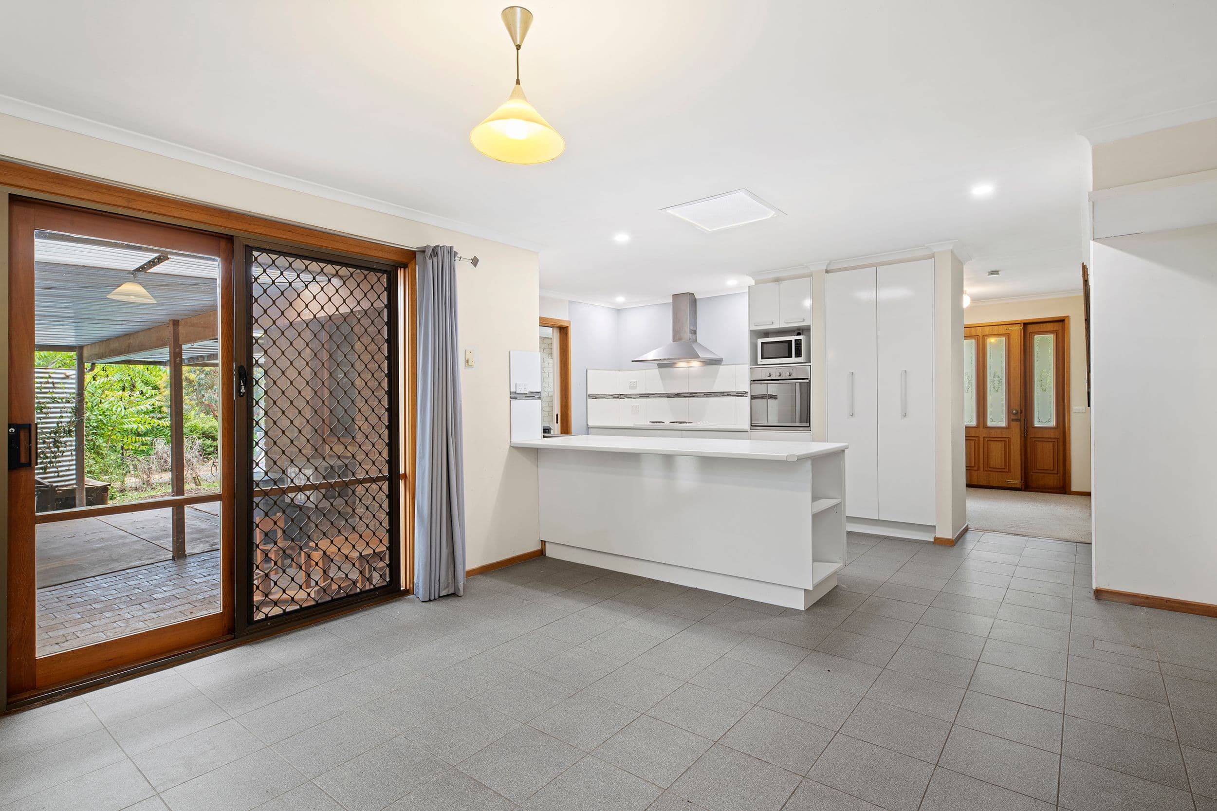 31 Ross Street, Heathcote VIC 3523, Heathcote - Thumbnail 5