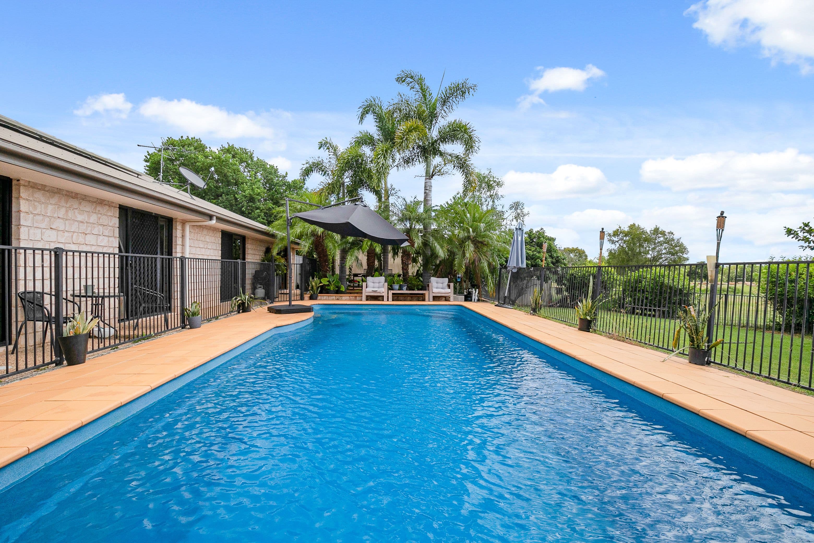 10 Morgan Place, Emerald QLD 4720, Emerald - Image 1