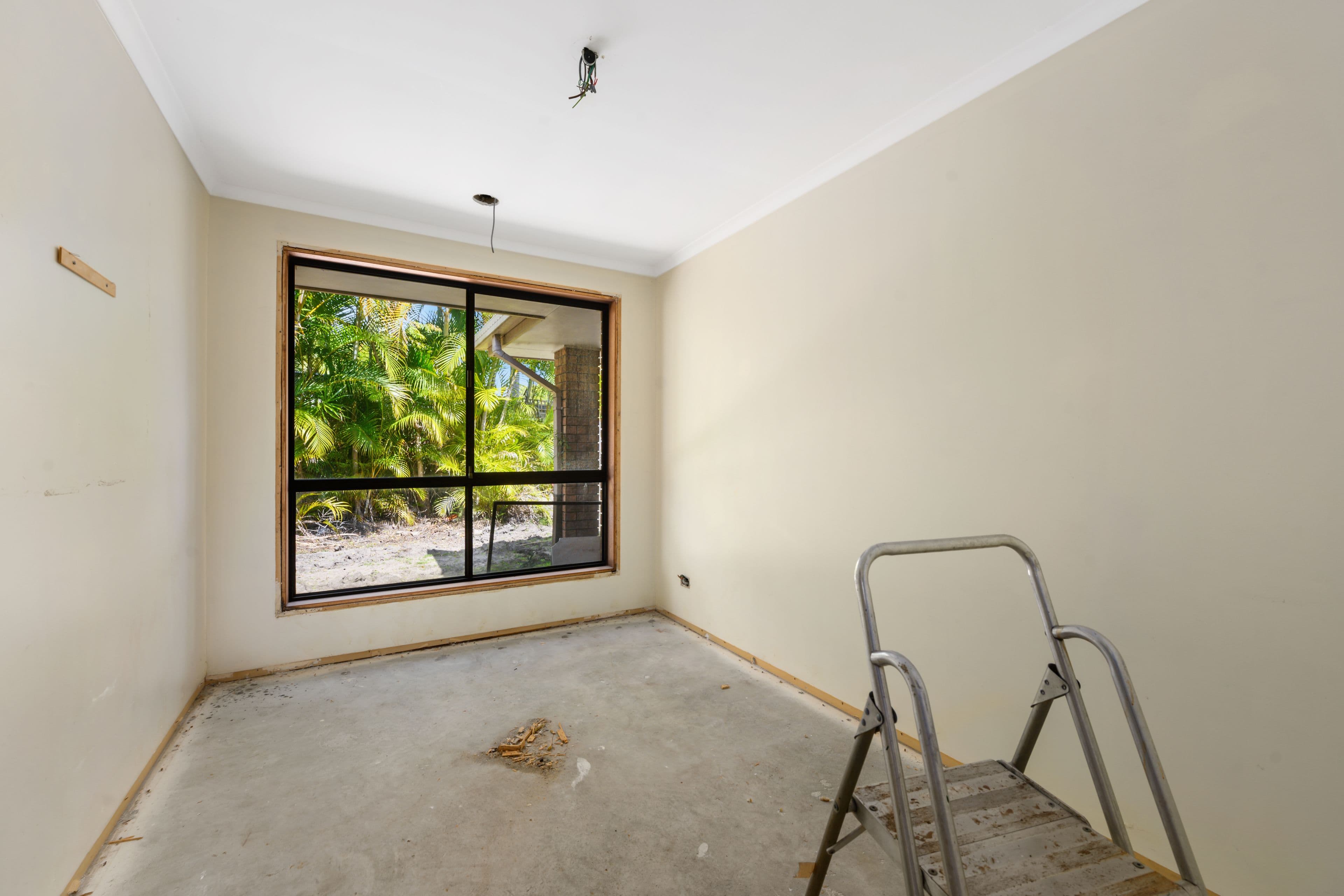 10 Karratha Court, Mermaid Waters QLD 4218, Mermaid Waters - Thumbnail 6