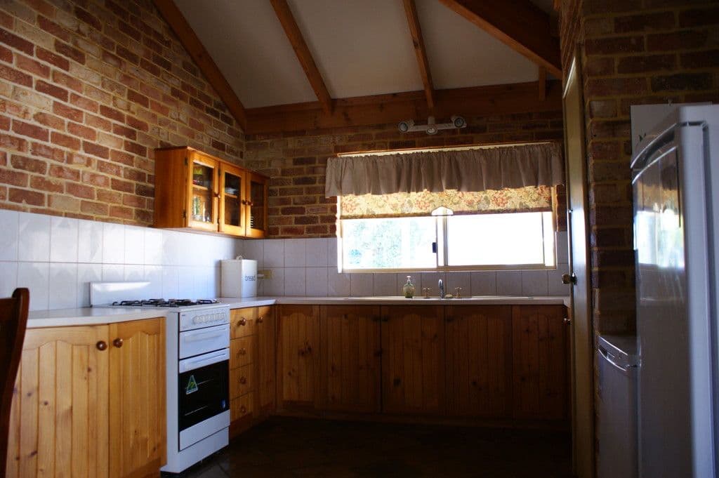 15 Whelan Street, PORT DENISON WA 6525, Port Denison - Thumbnail 4
