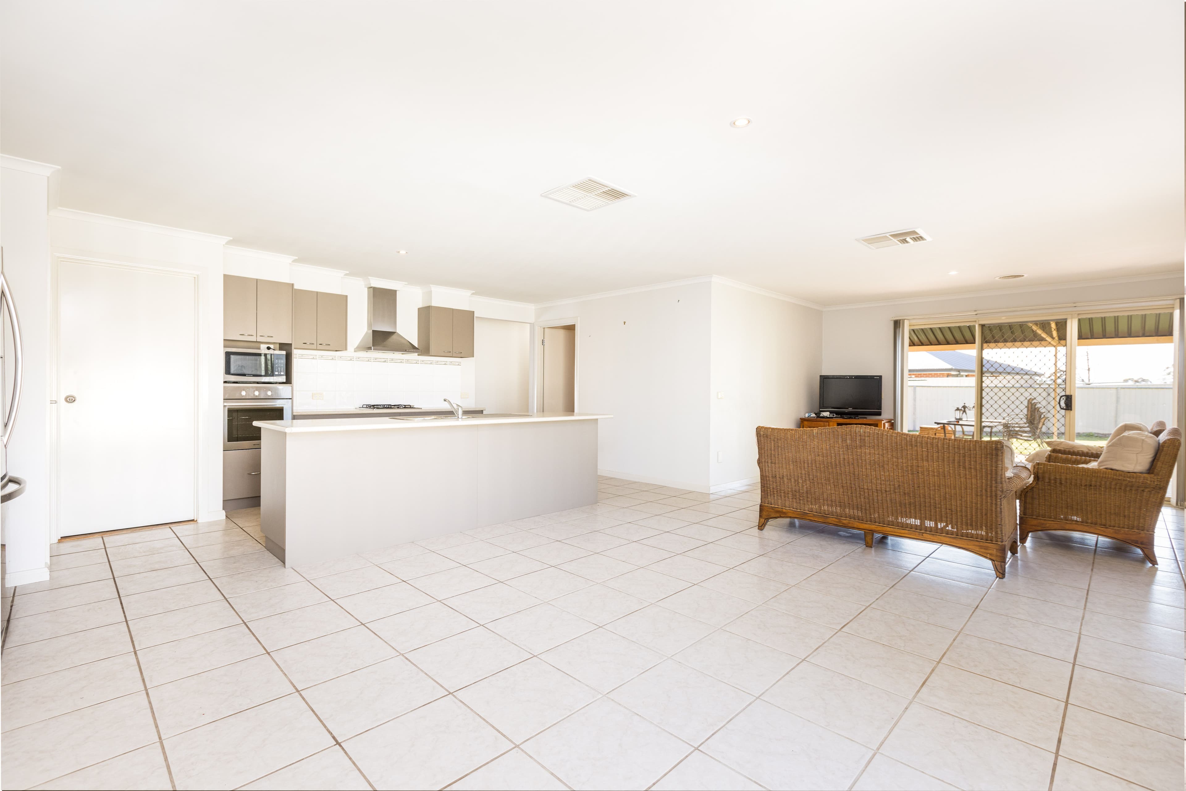 4 Merlot Court, Mildura VIC 3500, Mildura - Thumbnail 8