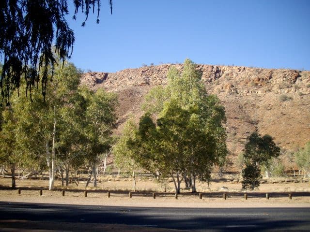 50 South Terrace, ALICE SPRINGS NT 0870, Alice Springs - Thumbnail 2