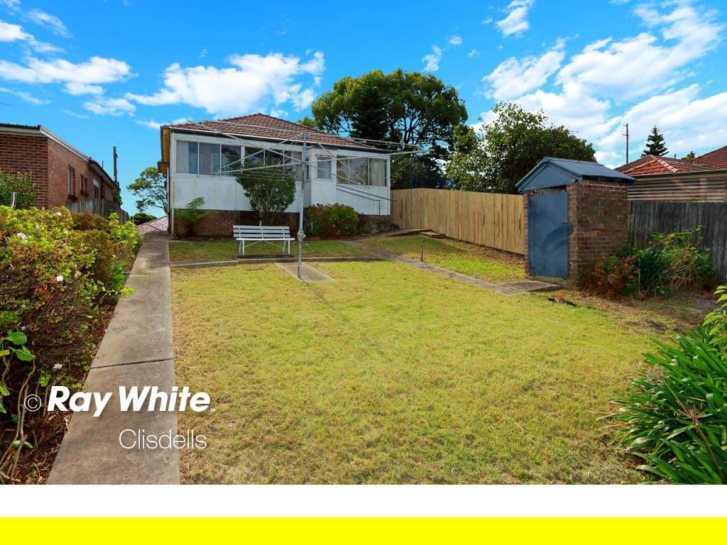 1 Bristol Road, HURSTVILLE NSW 2220, Hurstville - Thumbnail 4