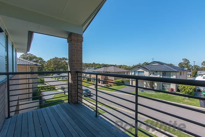 10 Dianella Street, Floraville - Thumbnail 7